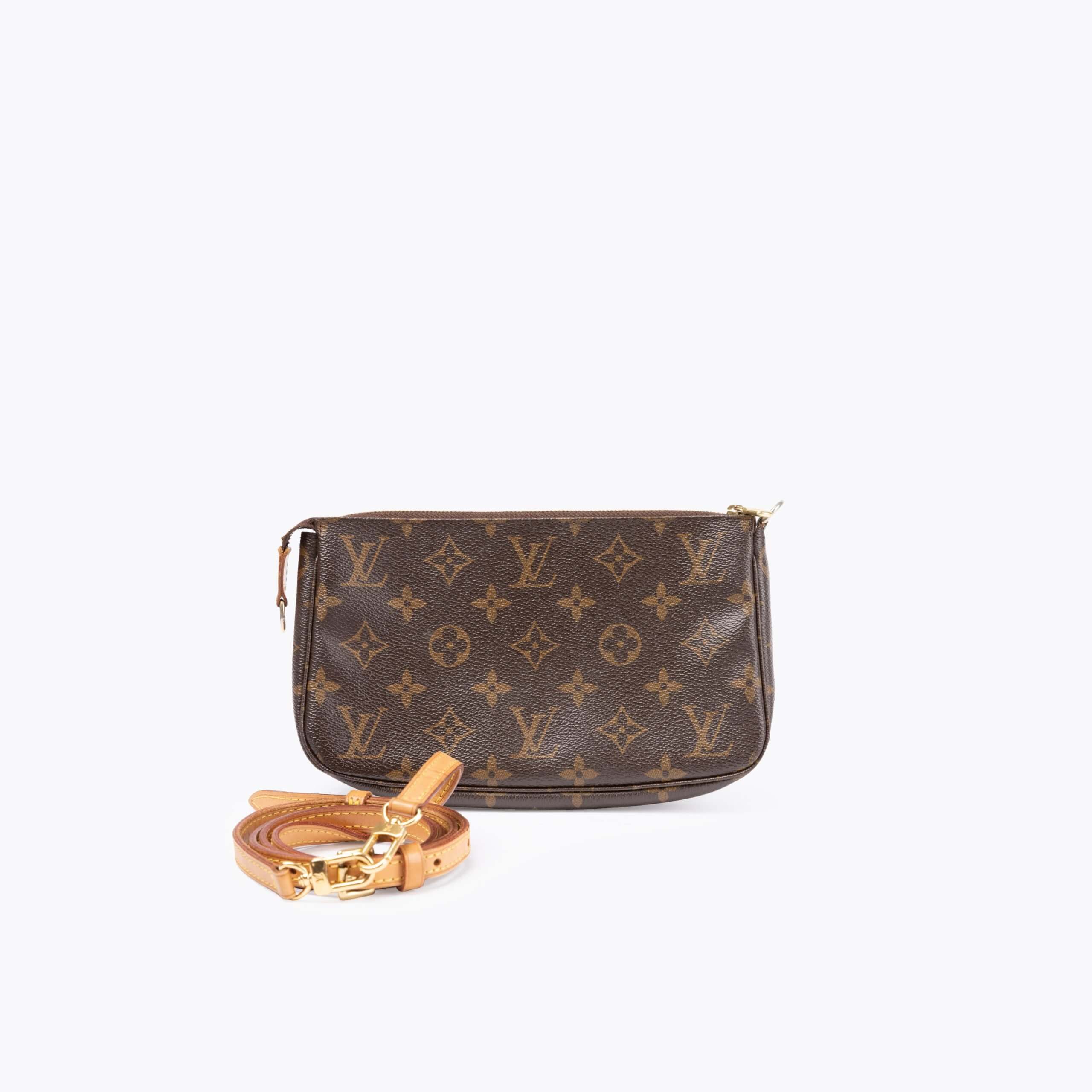 LOUIS VUITTON Monogram Pochette Accessoires