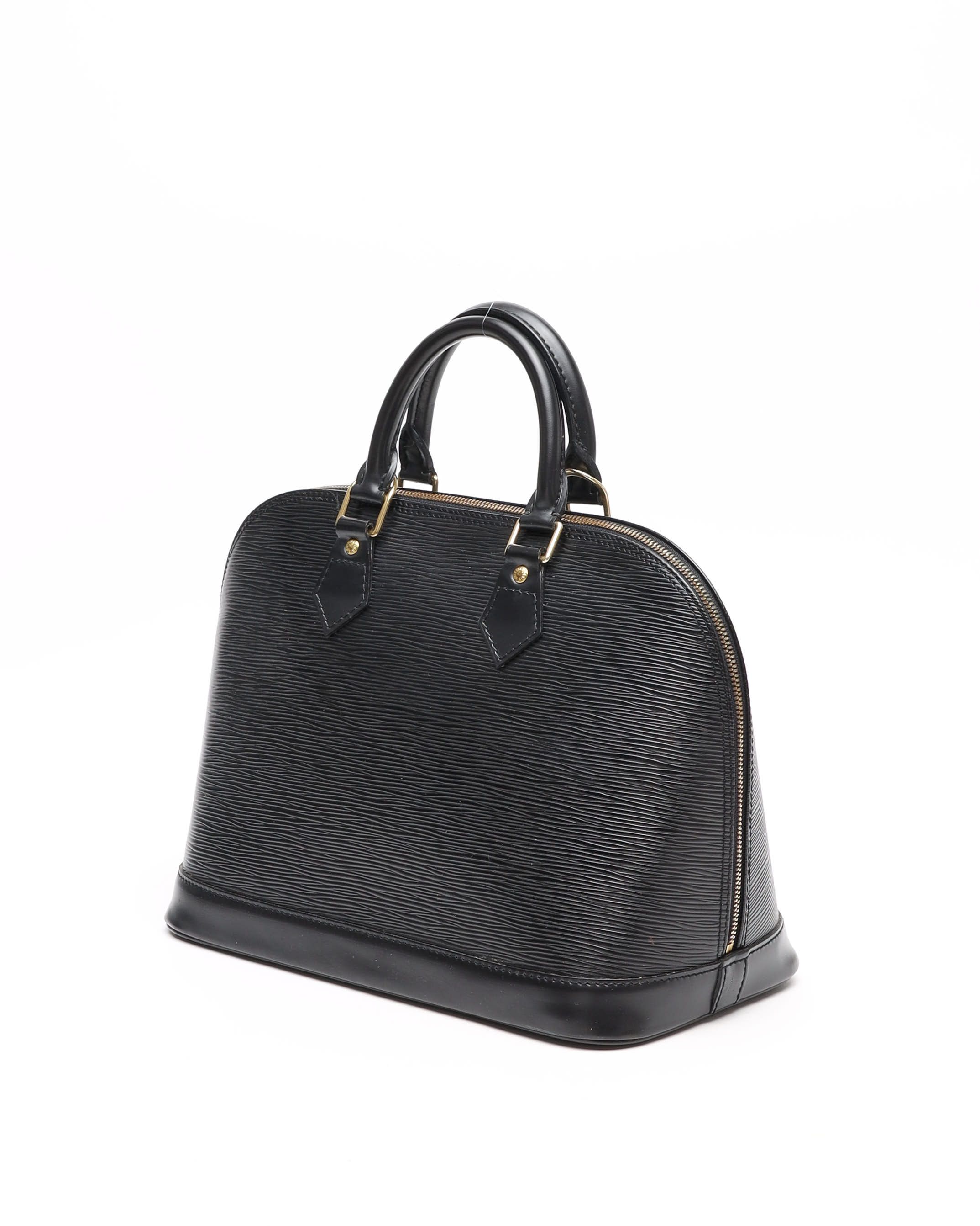 Pre-owned Louis Vuitton Epi Alma Pm Bag In Black