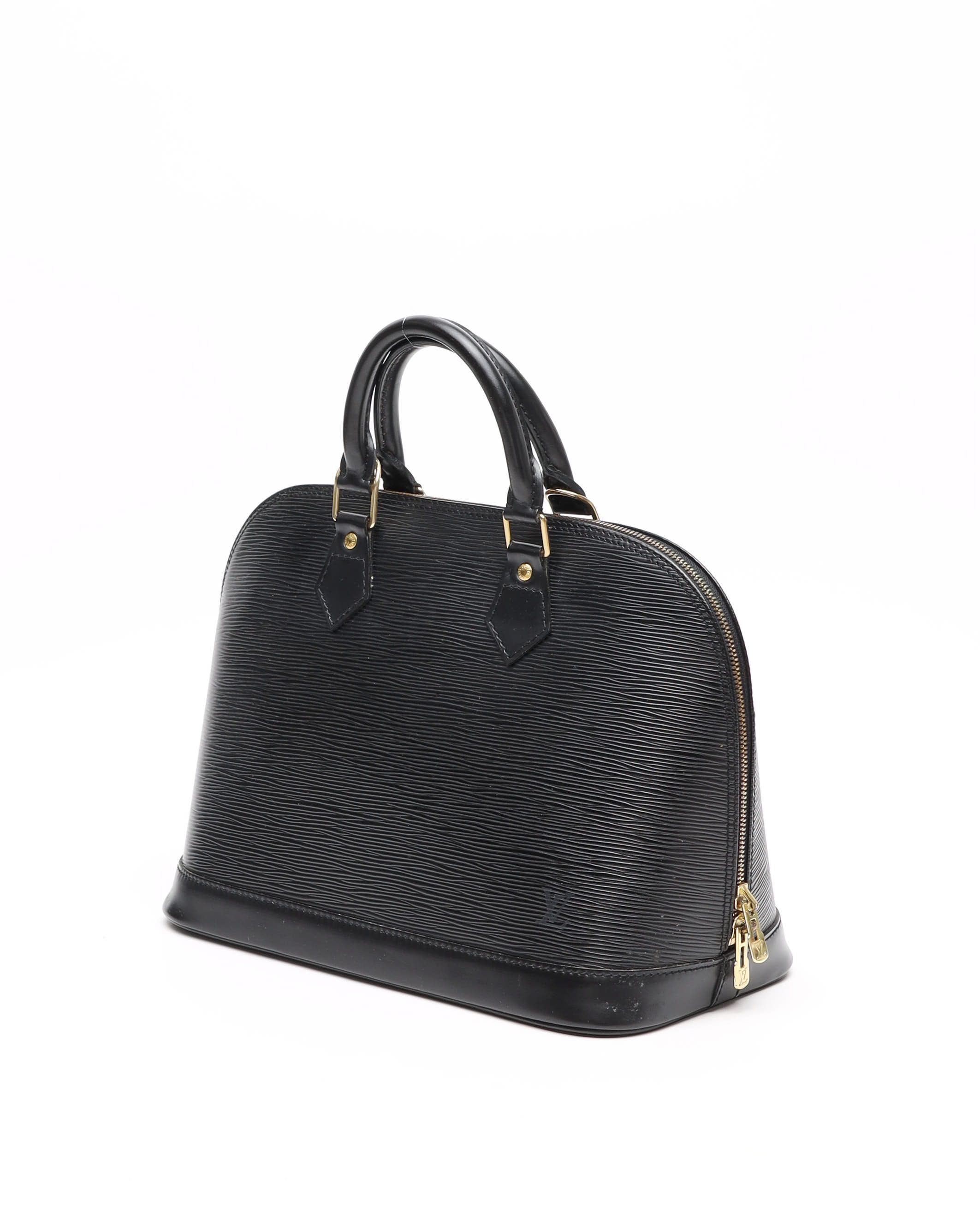Pre-owned Louis Vuitton Epi Alma Pm Bag In Black