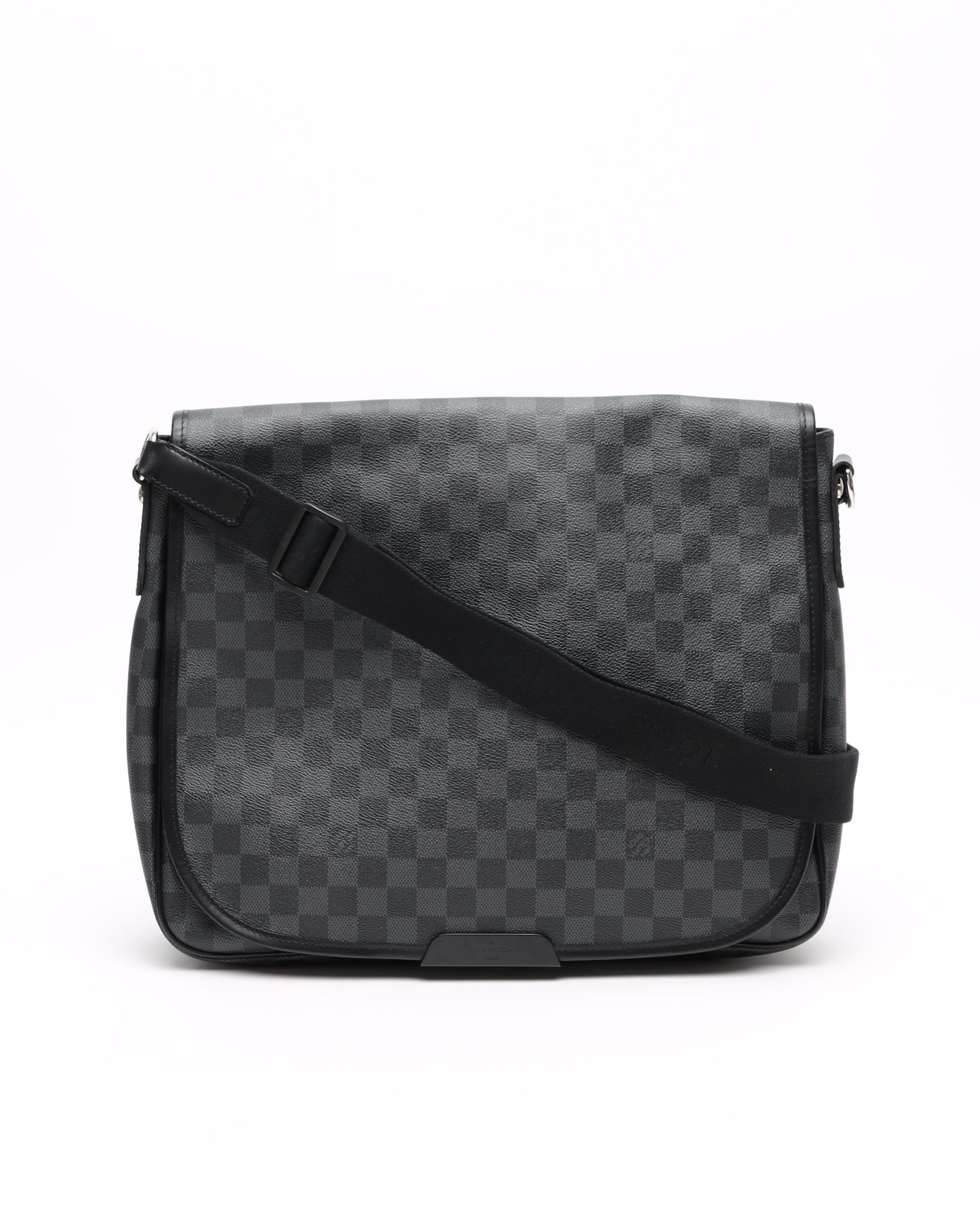 Louis Vuitton Damier Graphite Daniel GM Bag