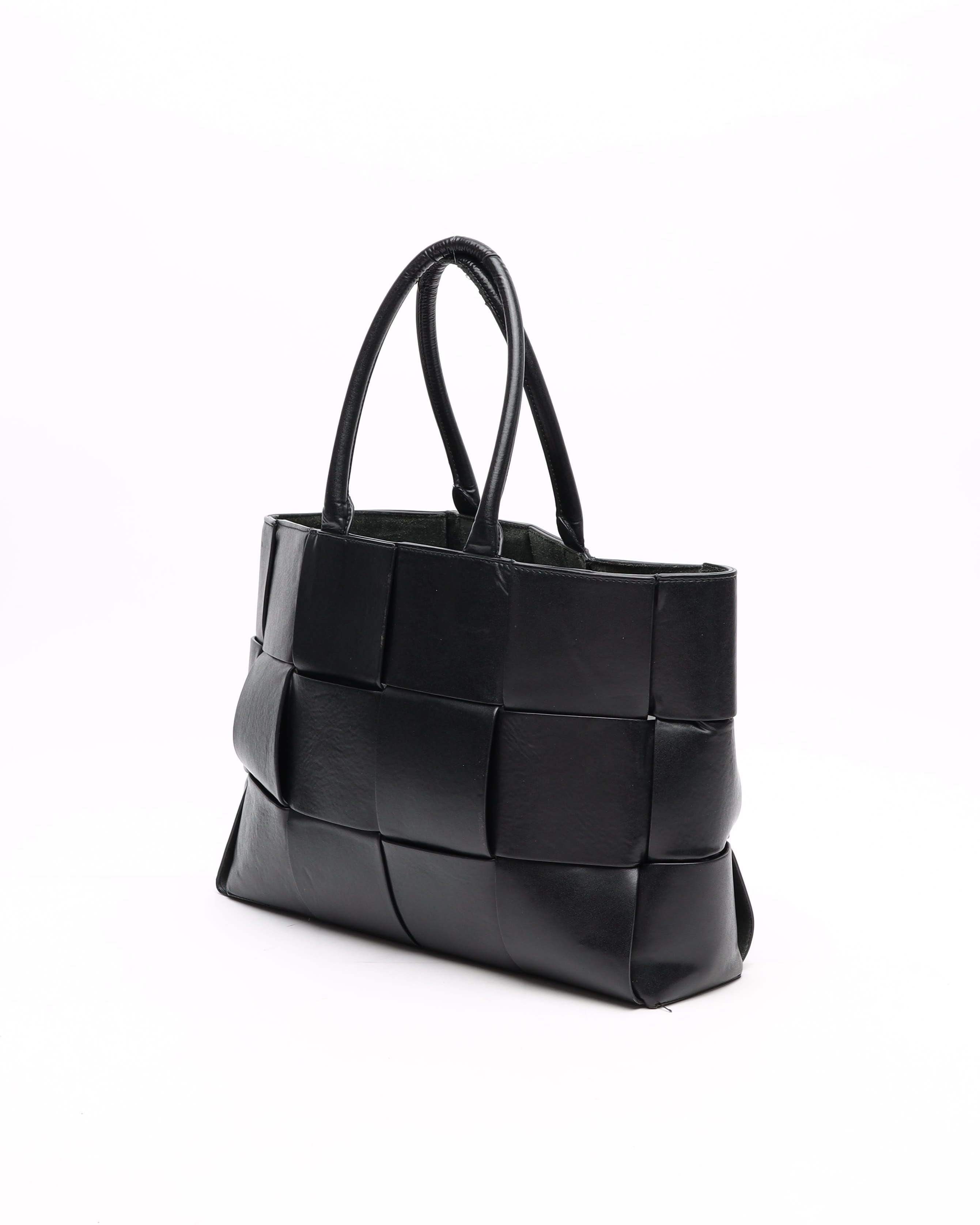 Bottega Veneta Arco Medium Tote Bag