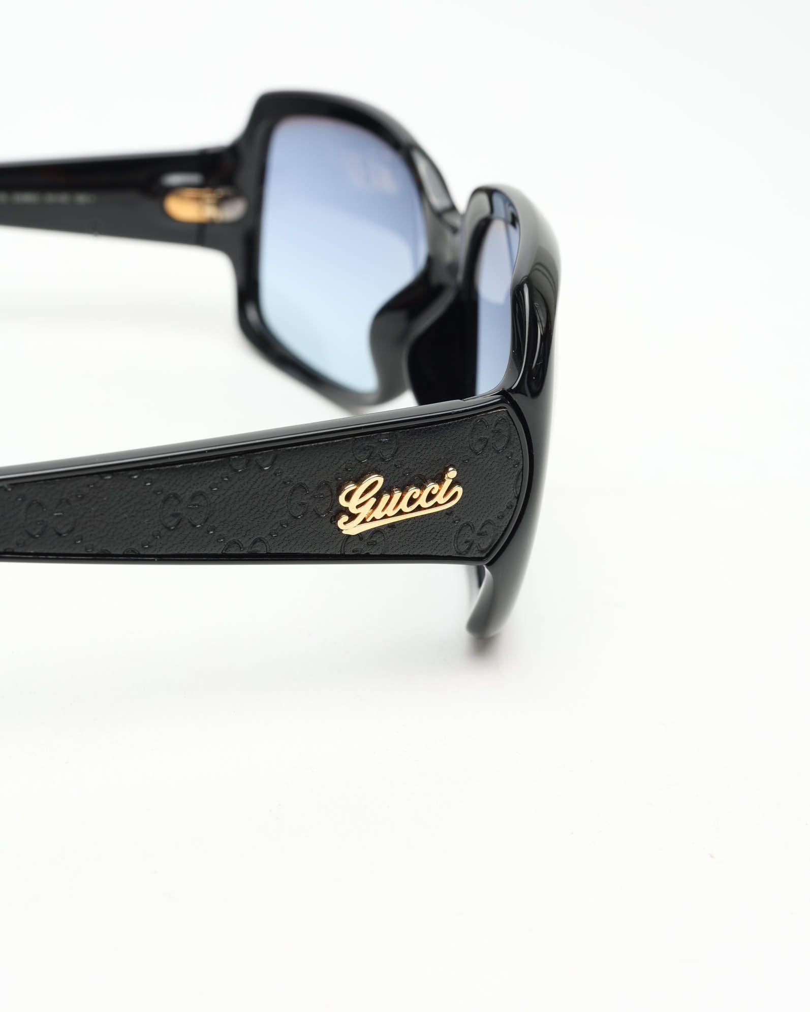 Gucci Sunglasses In Black