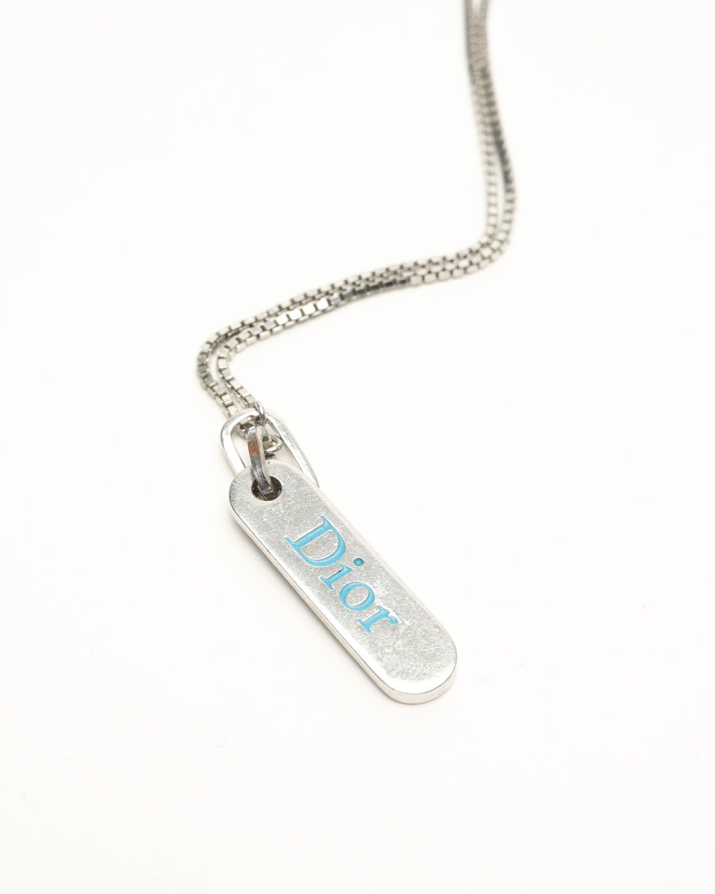 Dior Christian  Logo Plate Halsband In Metallic