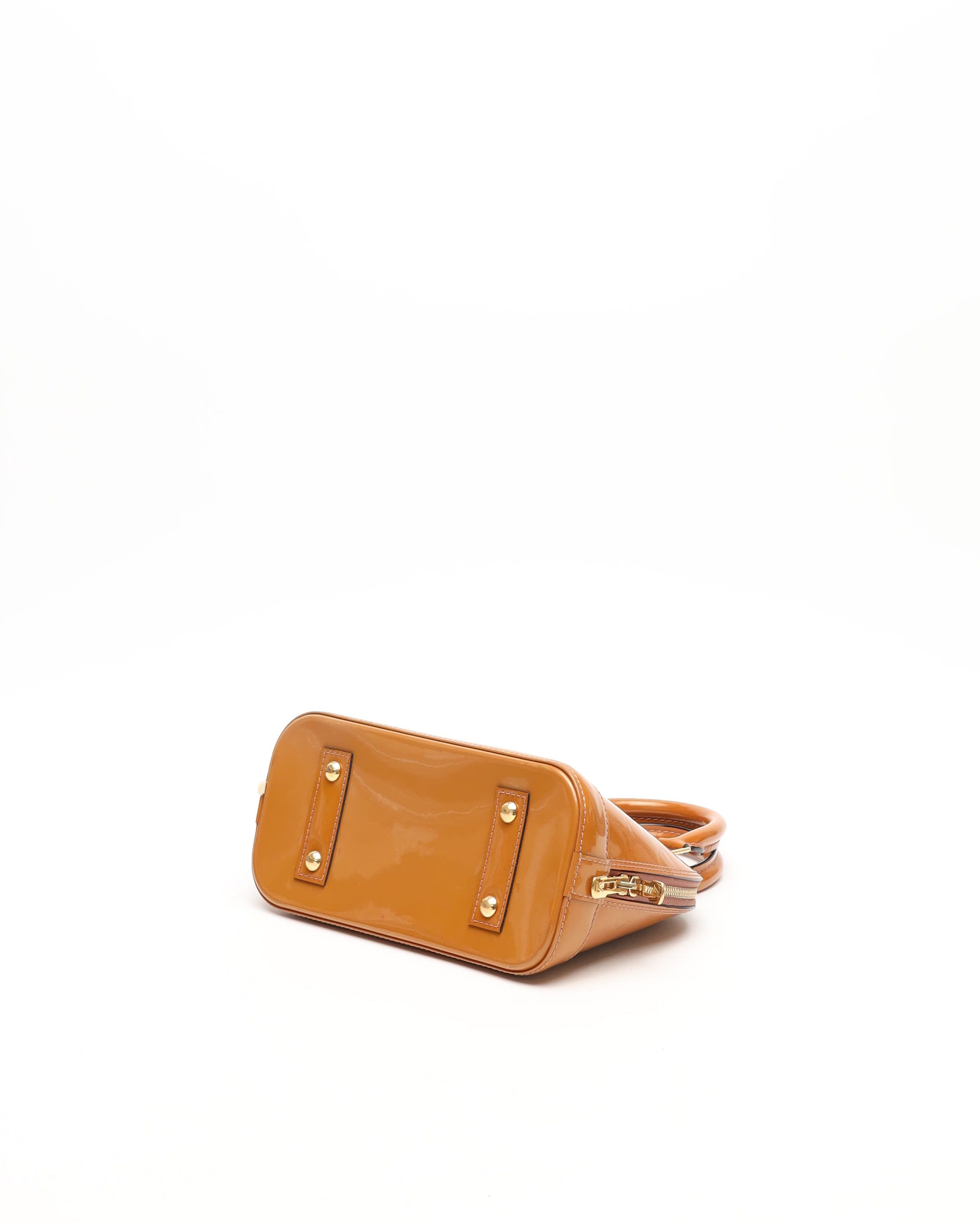 Pre-owned Louis Vuitton Vernis Alma Bb Bag