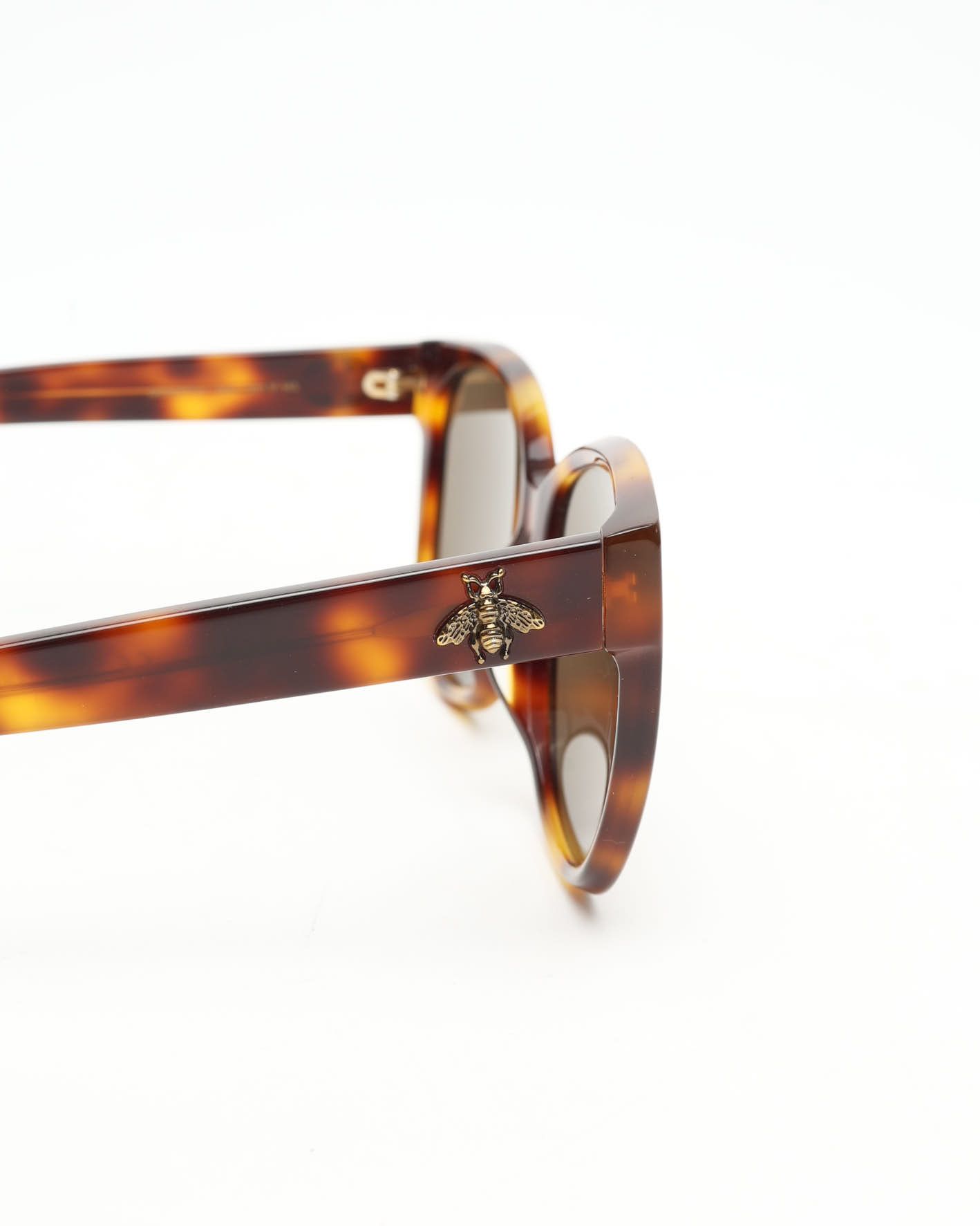 Gucci Sunglasses In Gold