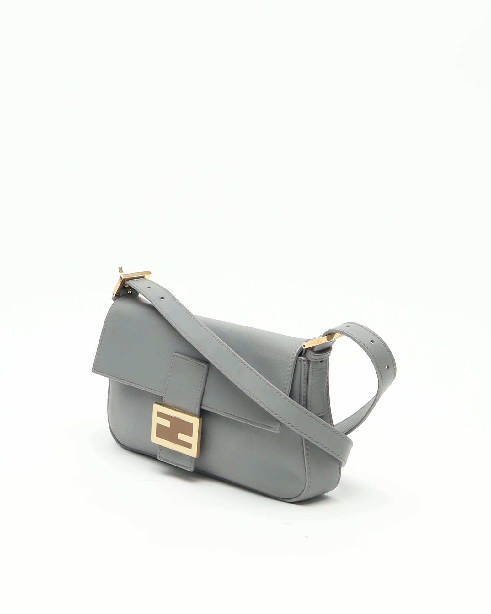 Fendi Baguette Bag In Gray