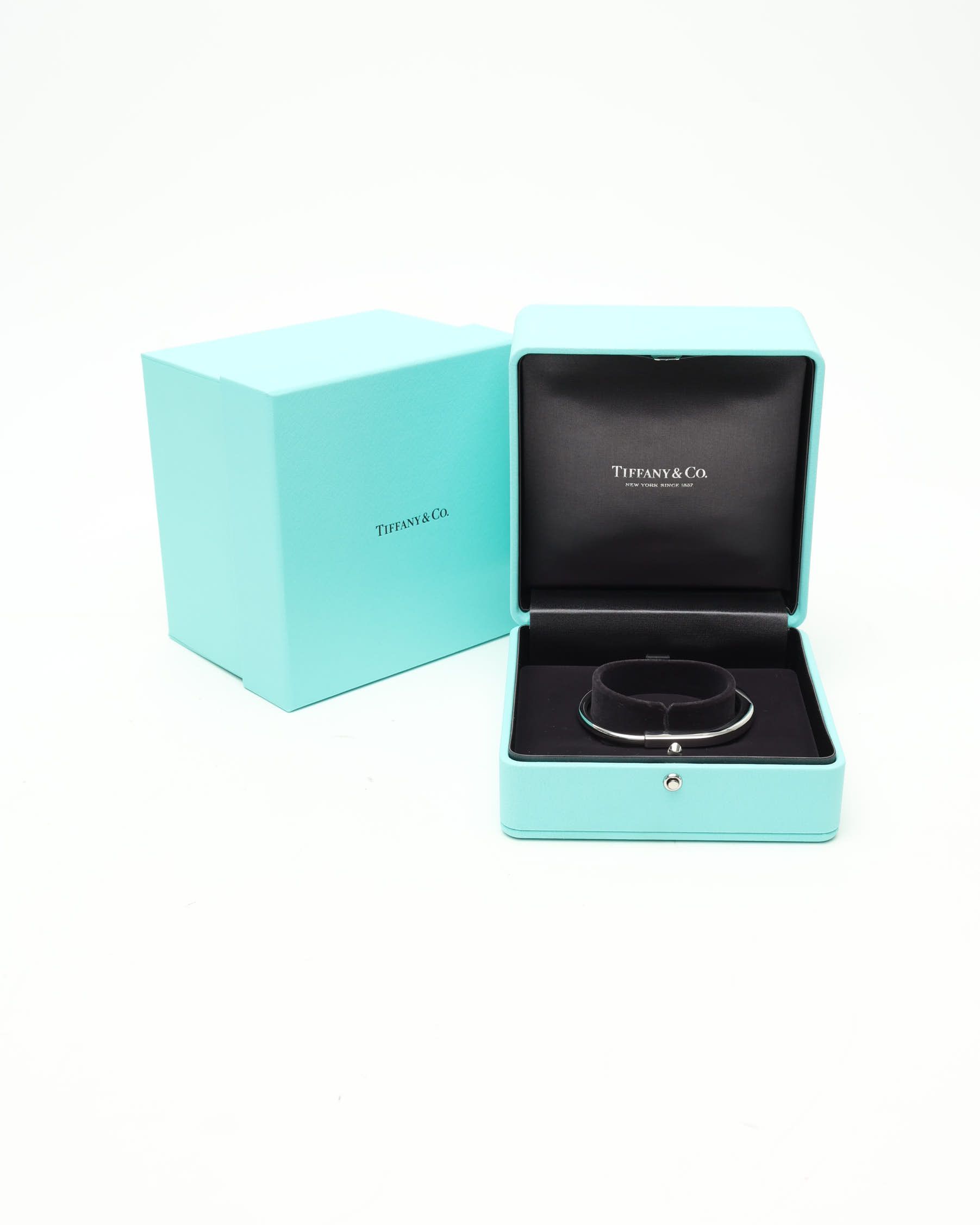 Tiffany & Co Tiffany Lock Bangle In White Gold
