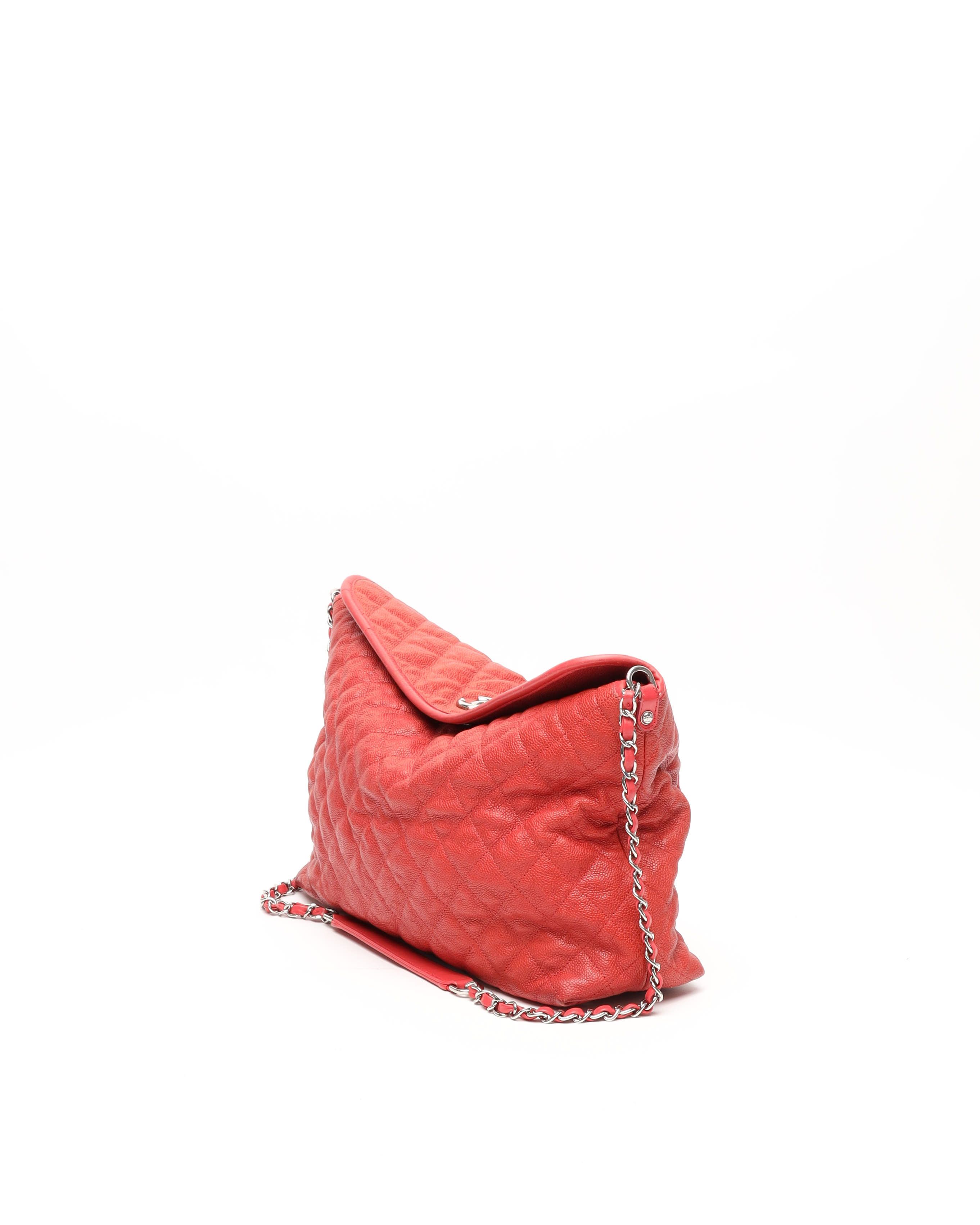 Pre-owned Chanel Caviar French Riviera Hobo Bag In Red