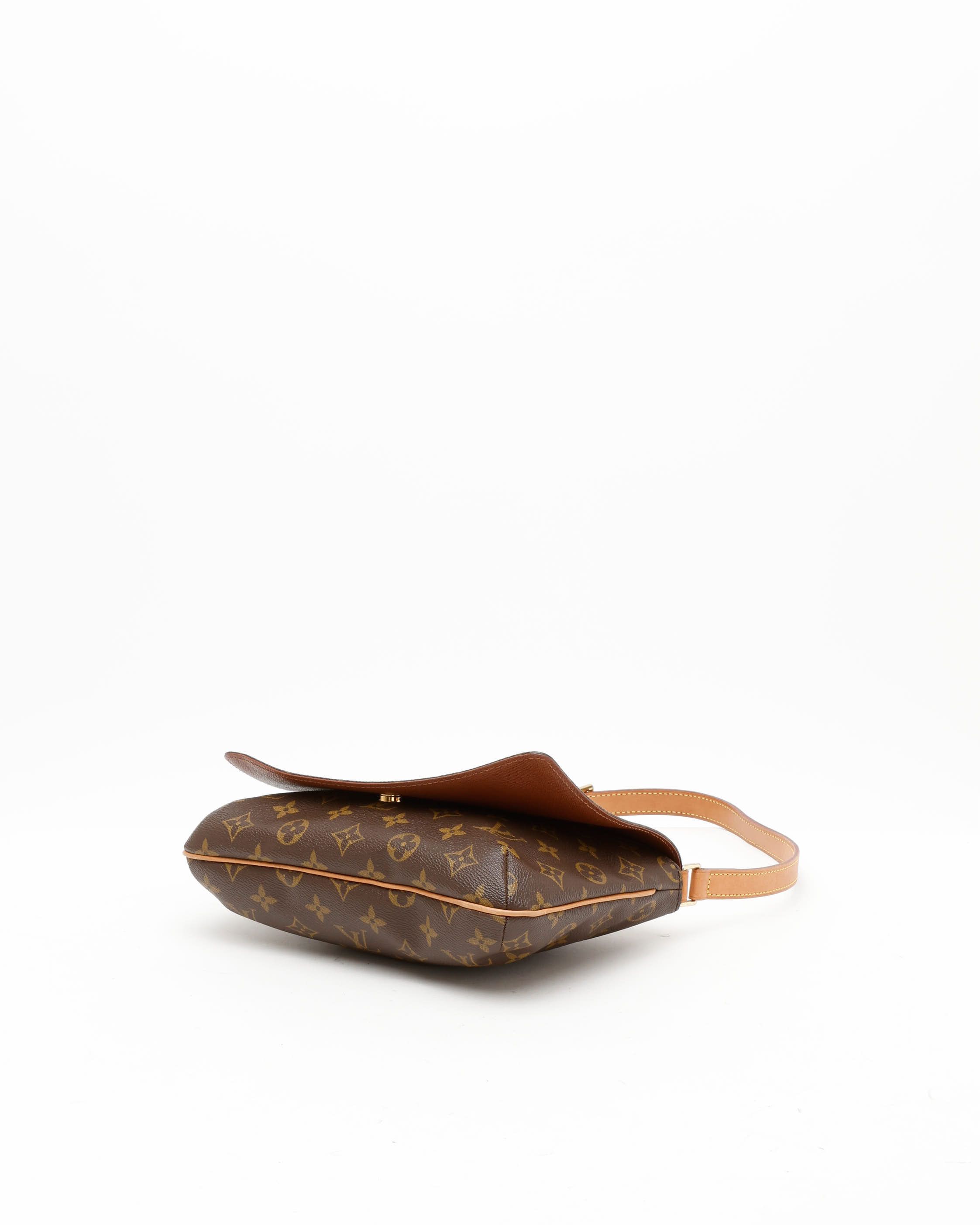Pre-owned Louis Vuitton Monogram Musette Tango Bag In Brown