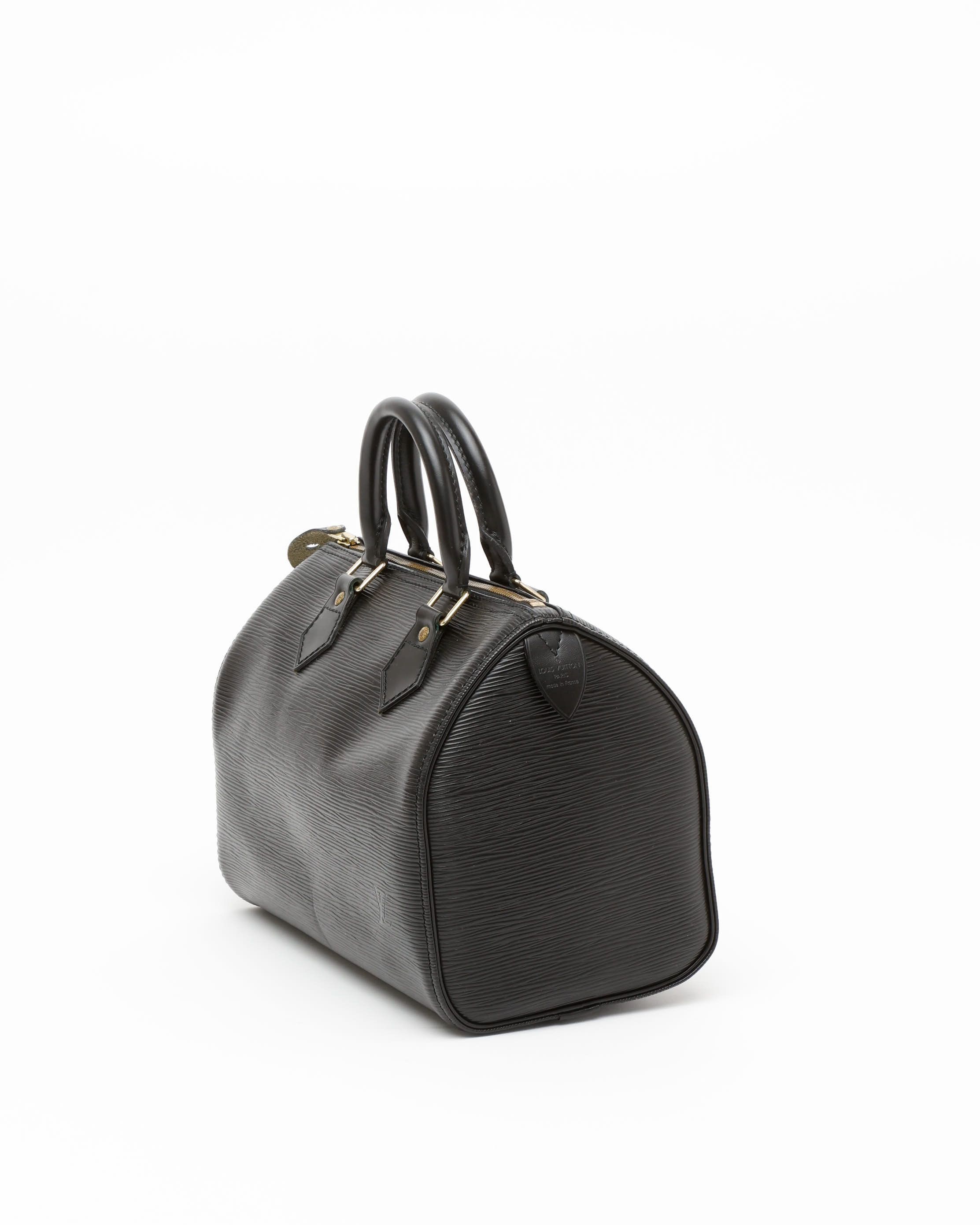 Pre-owned Louis Vuitton Epi Speedy 25 Bag In Black