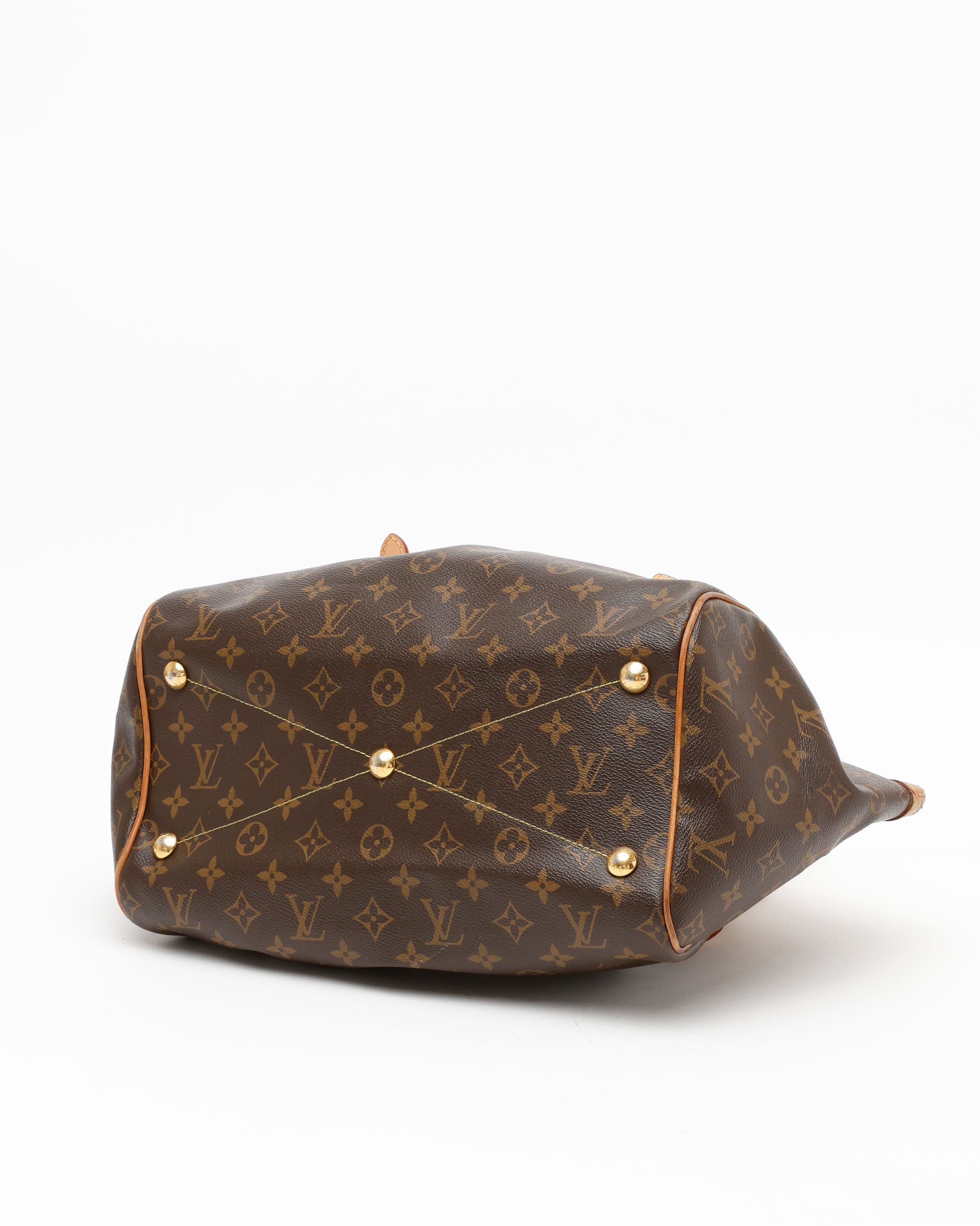 Pre-owned Louis Vuitton Monogram Tivoli Gm Bag In Brown