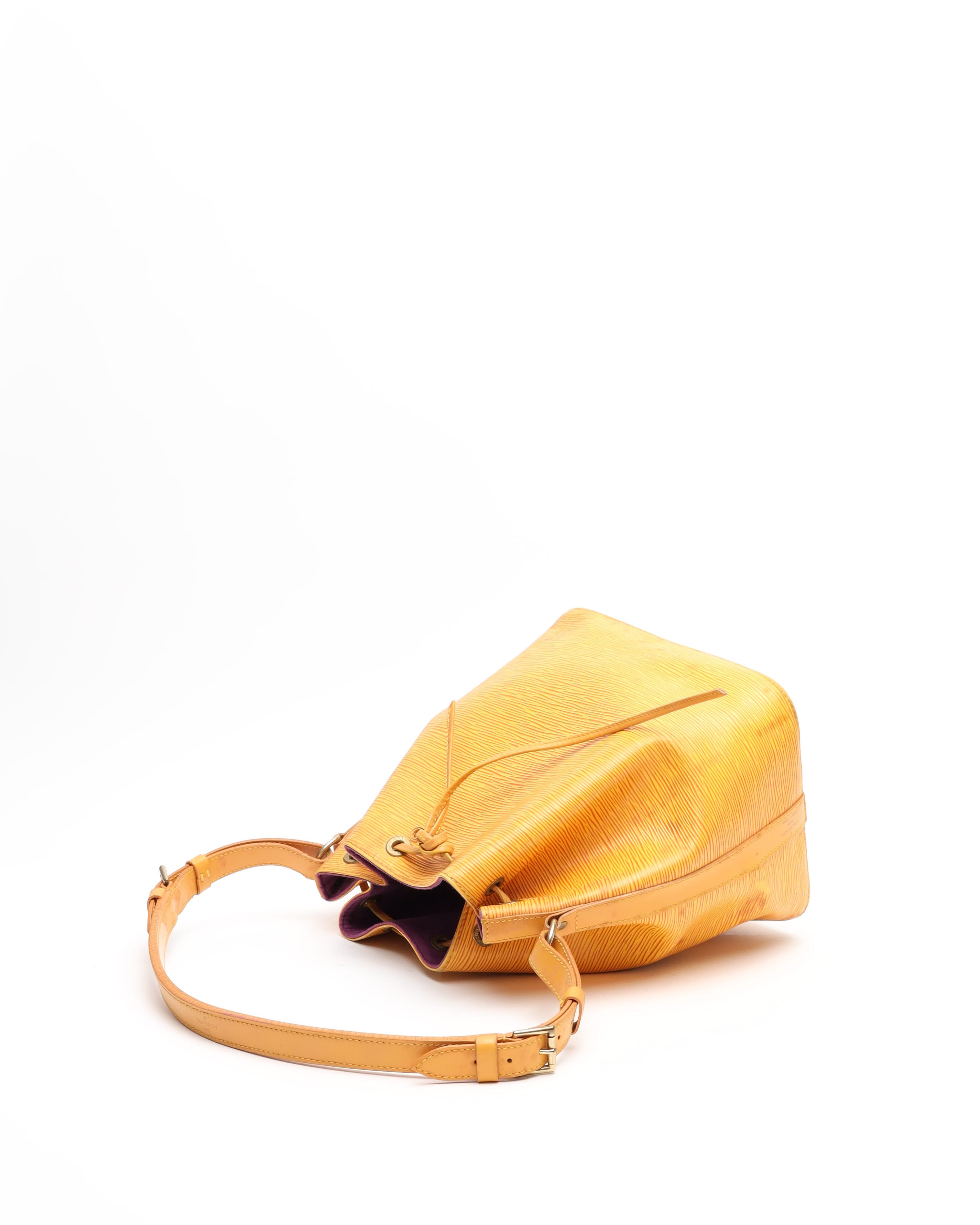 Pre-owned Louis Vuitton Epi Petit Noé Bag