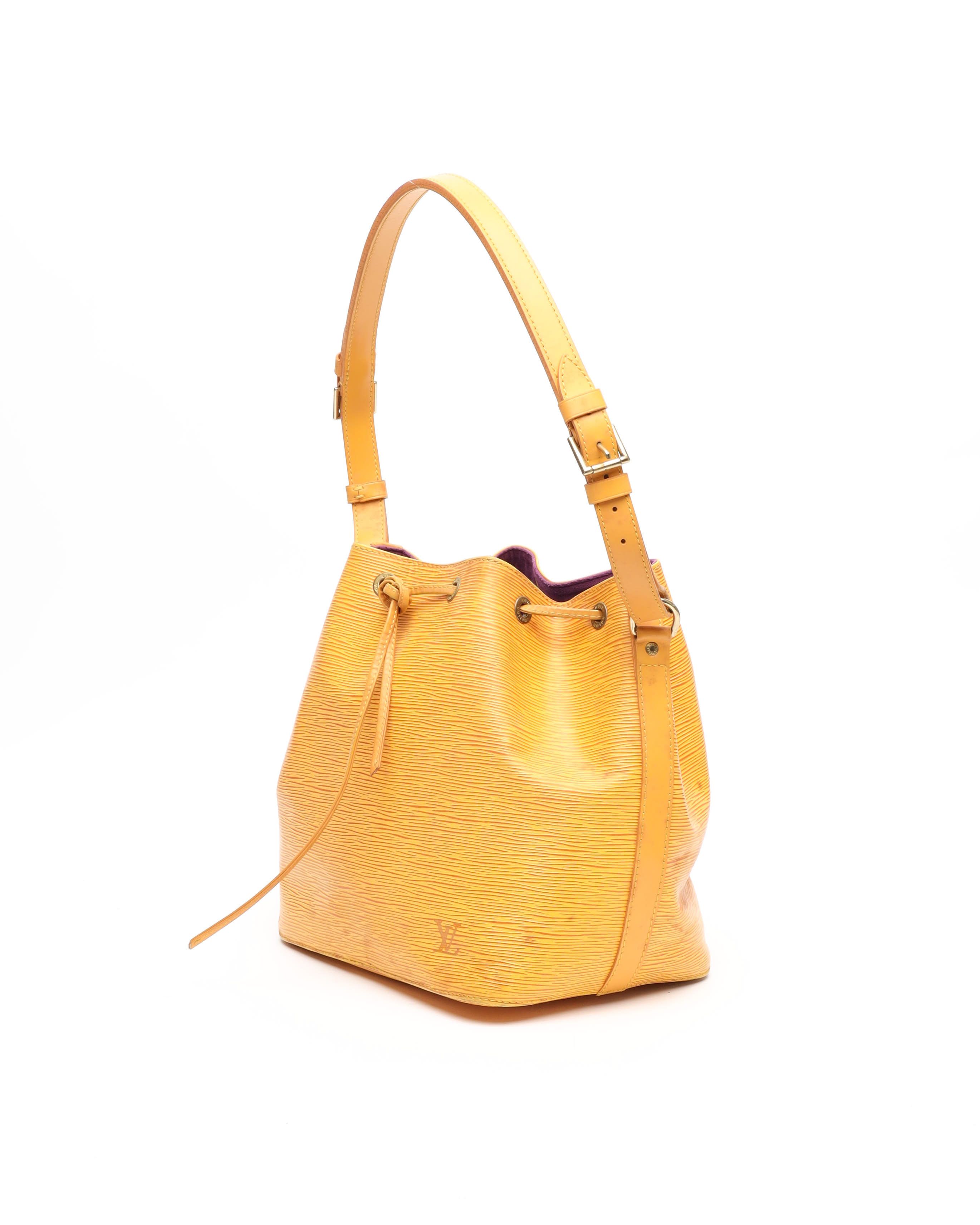 Pre-owned Louis Vuitton Epi Petit Noé Bag
