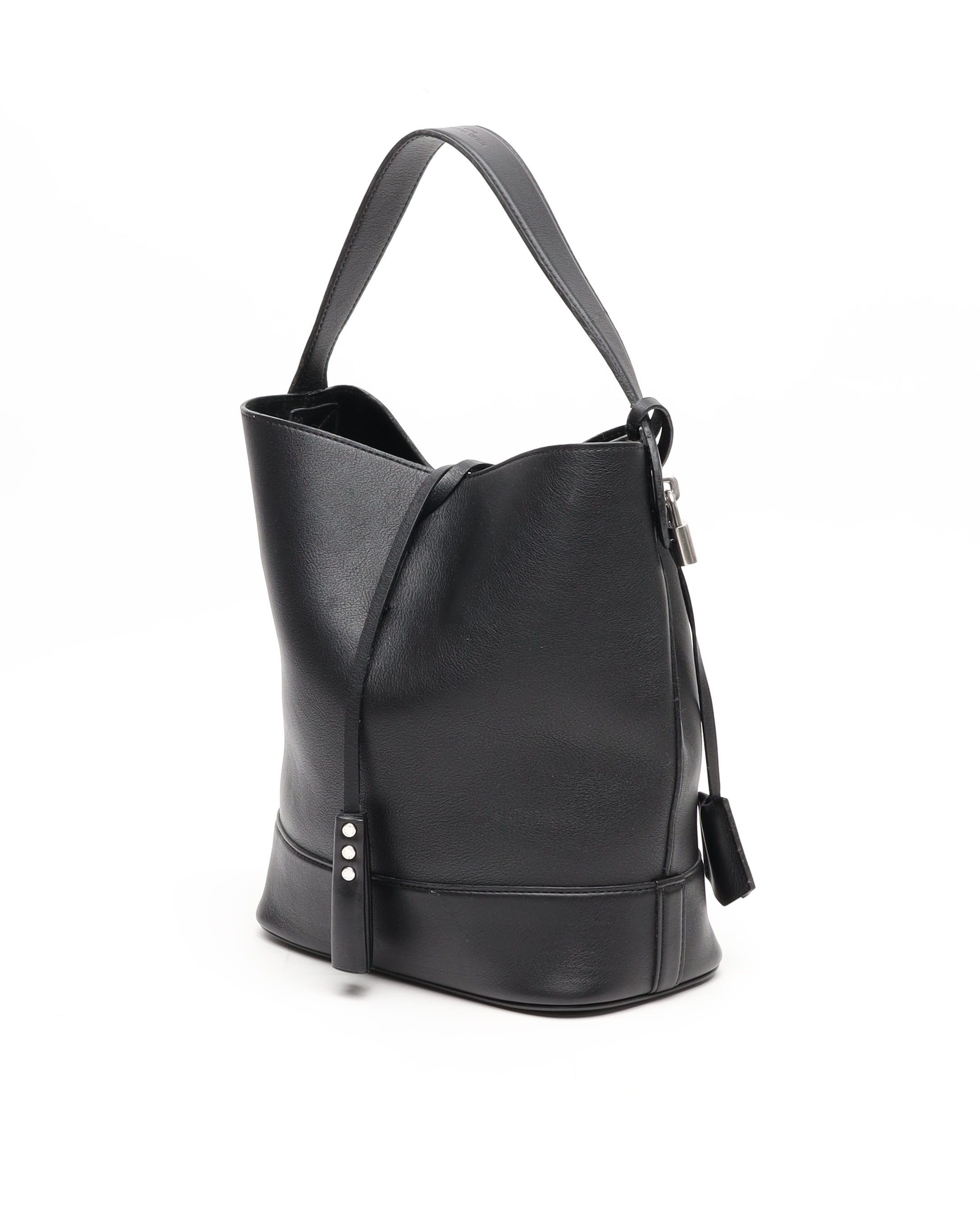 Pre-owned Louis Vuitton Cuir Nuance Nn14 Gm Bag In Black