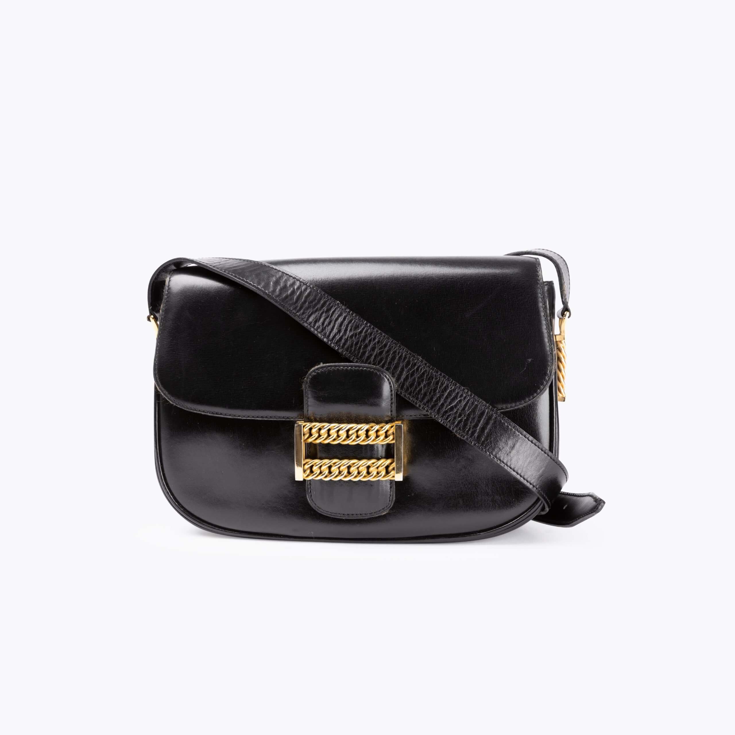 CELINE Classic Medium Box Bag