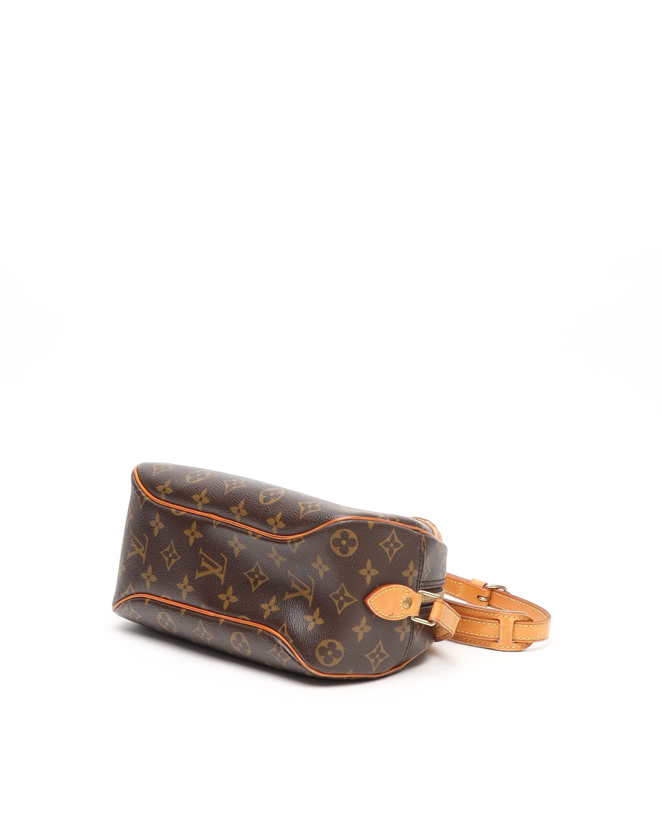 Pre-owned Louis Vuitton Monogram Blois Bag In Brown