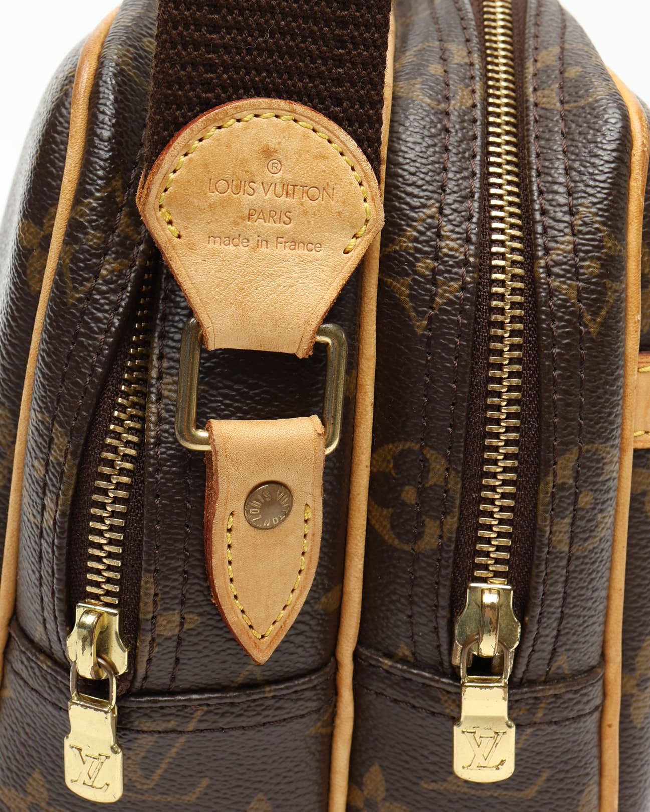 Pre-owned Louis Vuitton Monogram Reporter Pm Bag In Brown