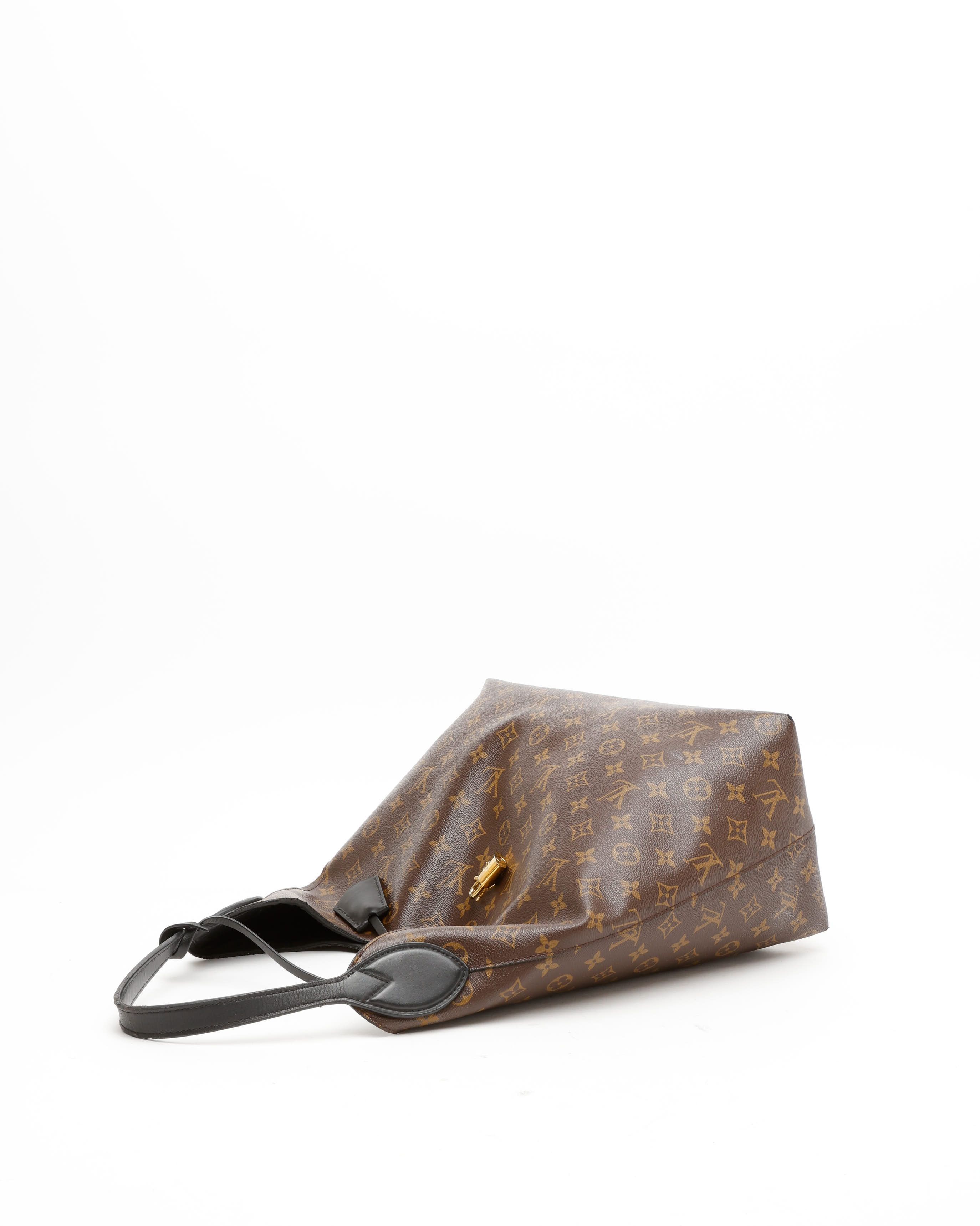 Pre-owned Louis Vuitton Monogram Flower Hobo Bag
