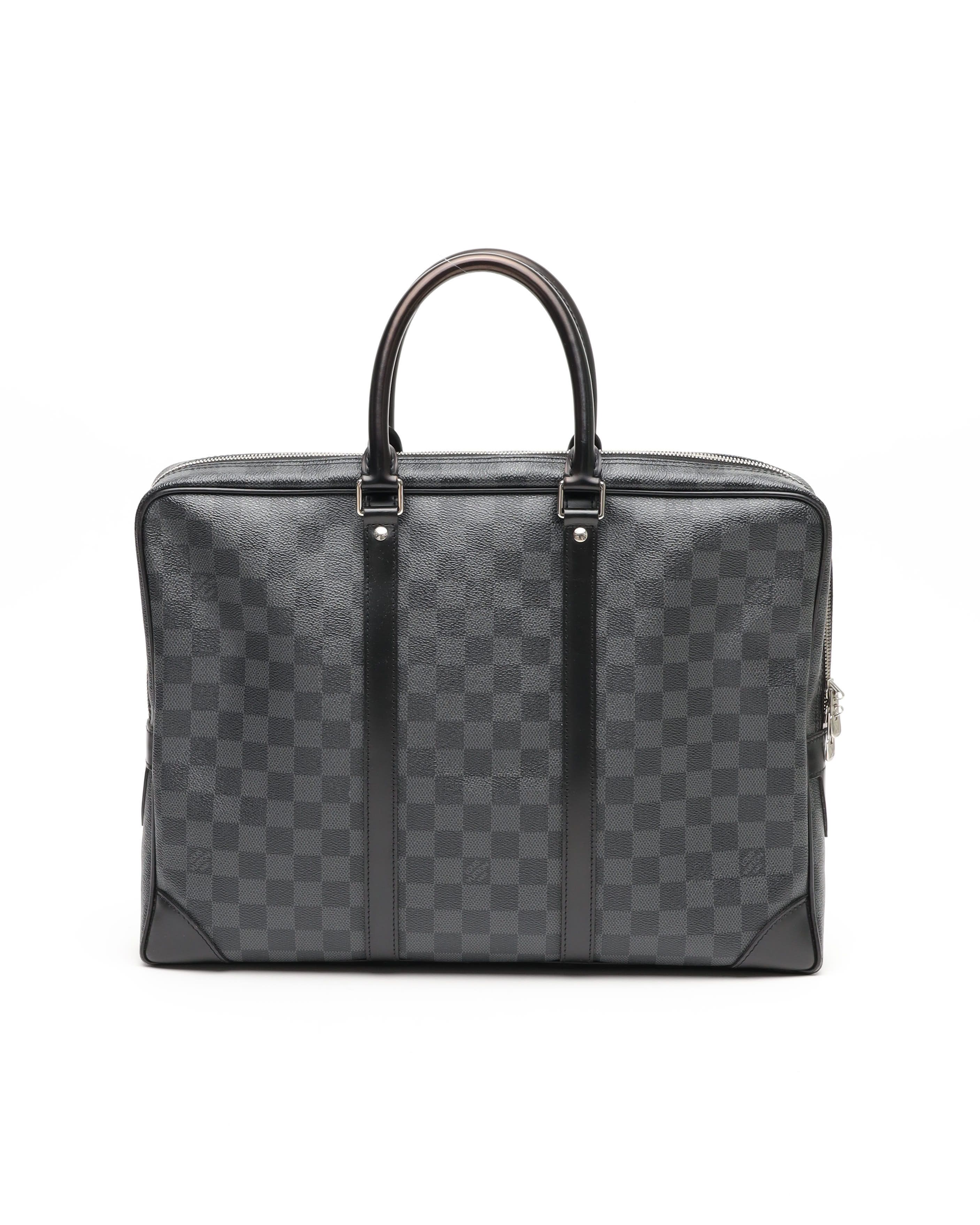 Pre-owned Louis Vuitton Damier Graphite Porte Documents Voyages Bag