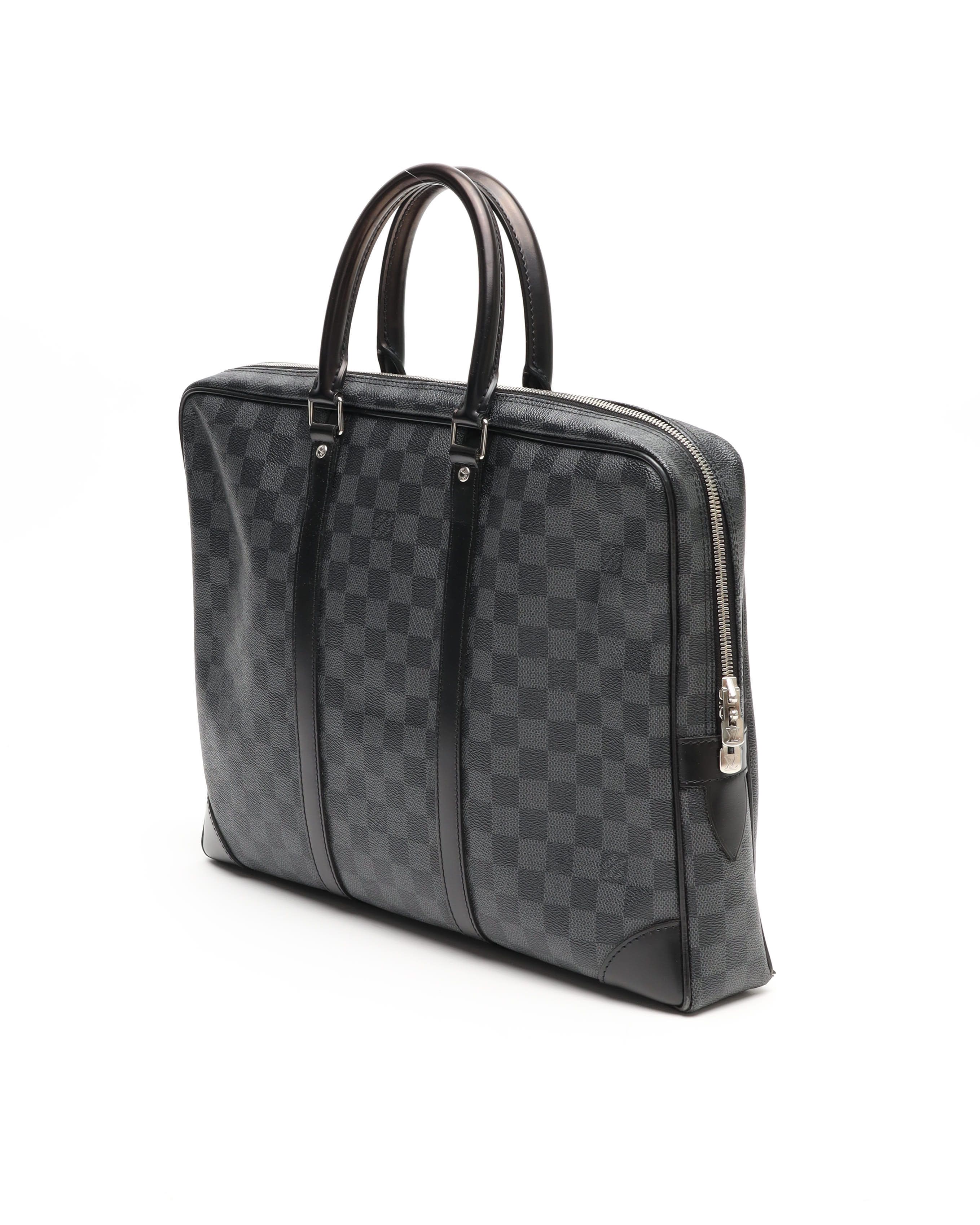 Pre-owned Louis Vuitton Damier Graphite Porte Documents Voyages Bag
