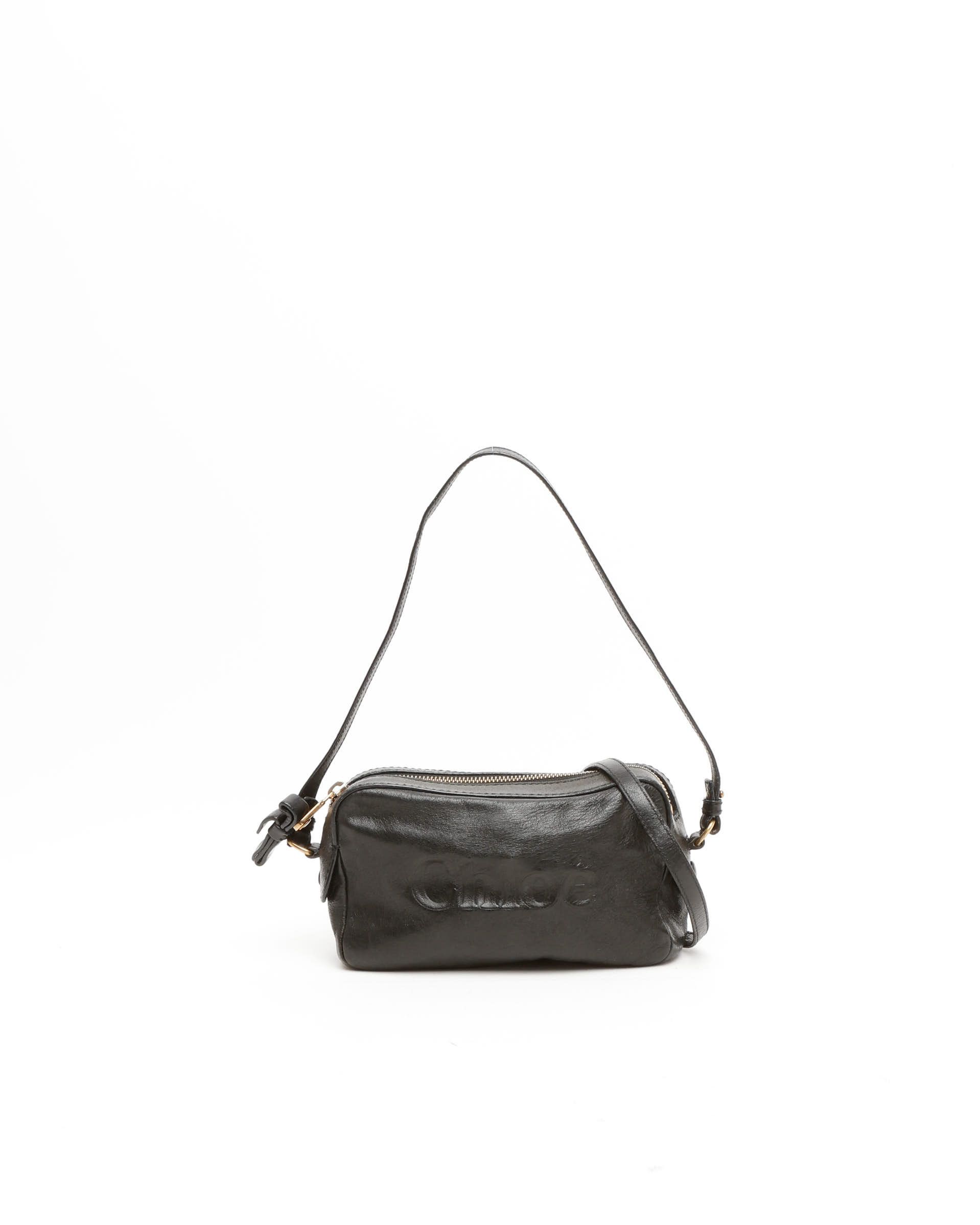 Chloé Logo Shoulder Bag In Black