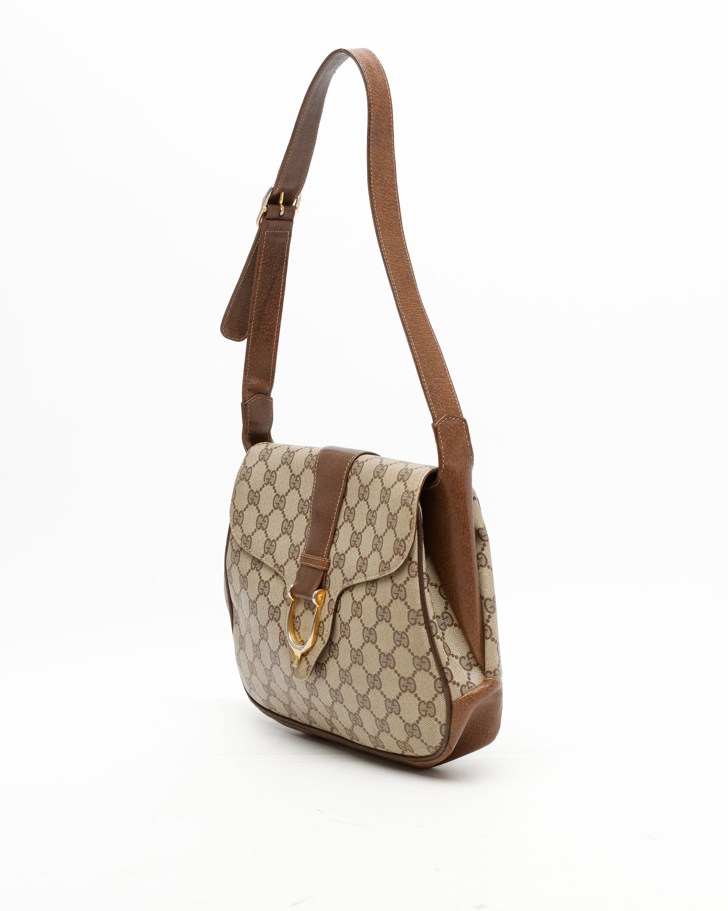 Gucci Gg Supreme Shoulder Bag