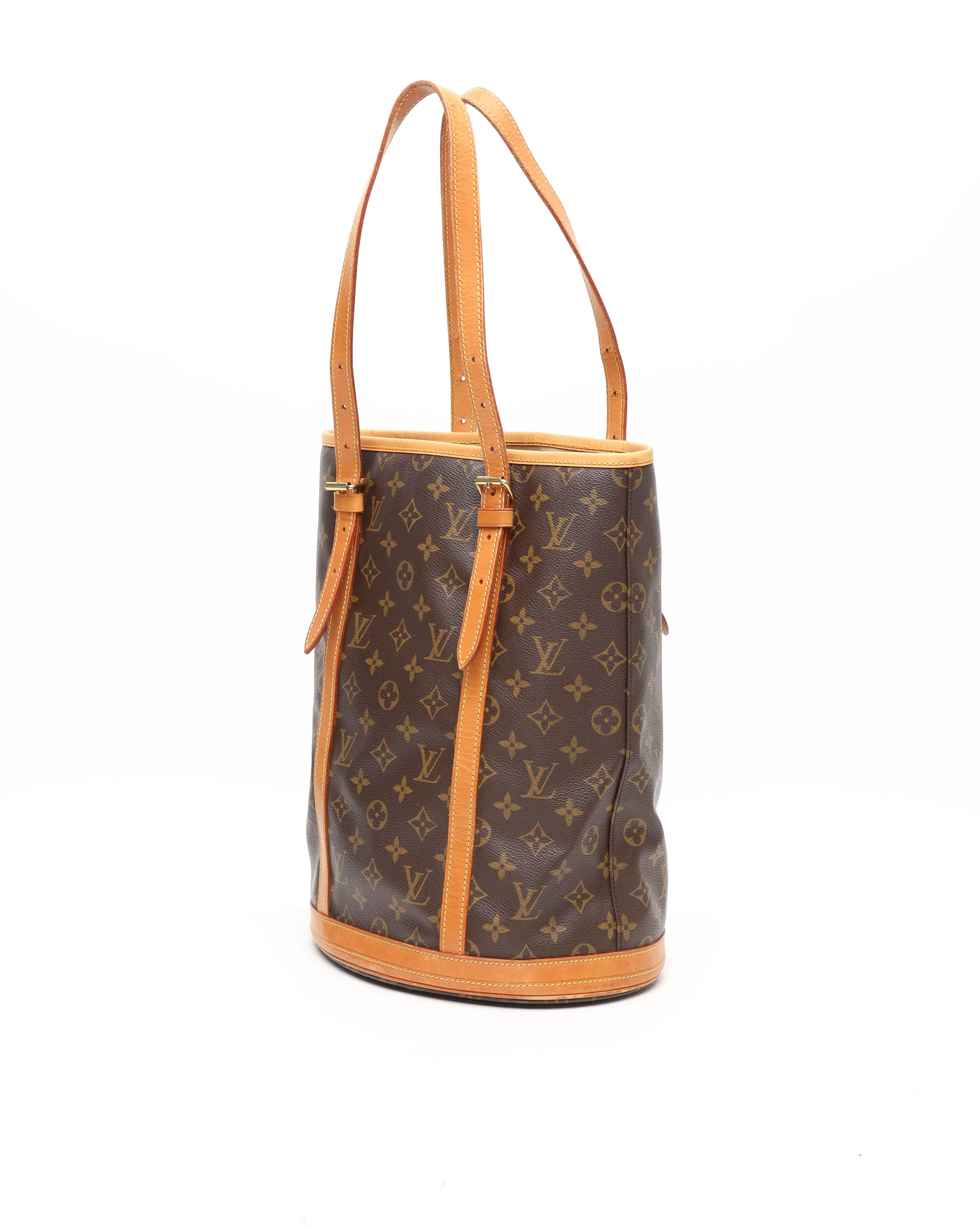 Pre-owned Louis Vuitton Monogram Bucket Gm Bag