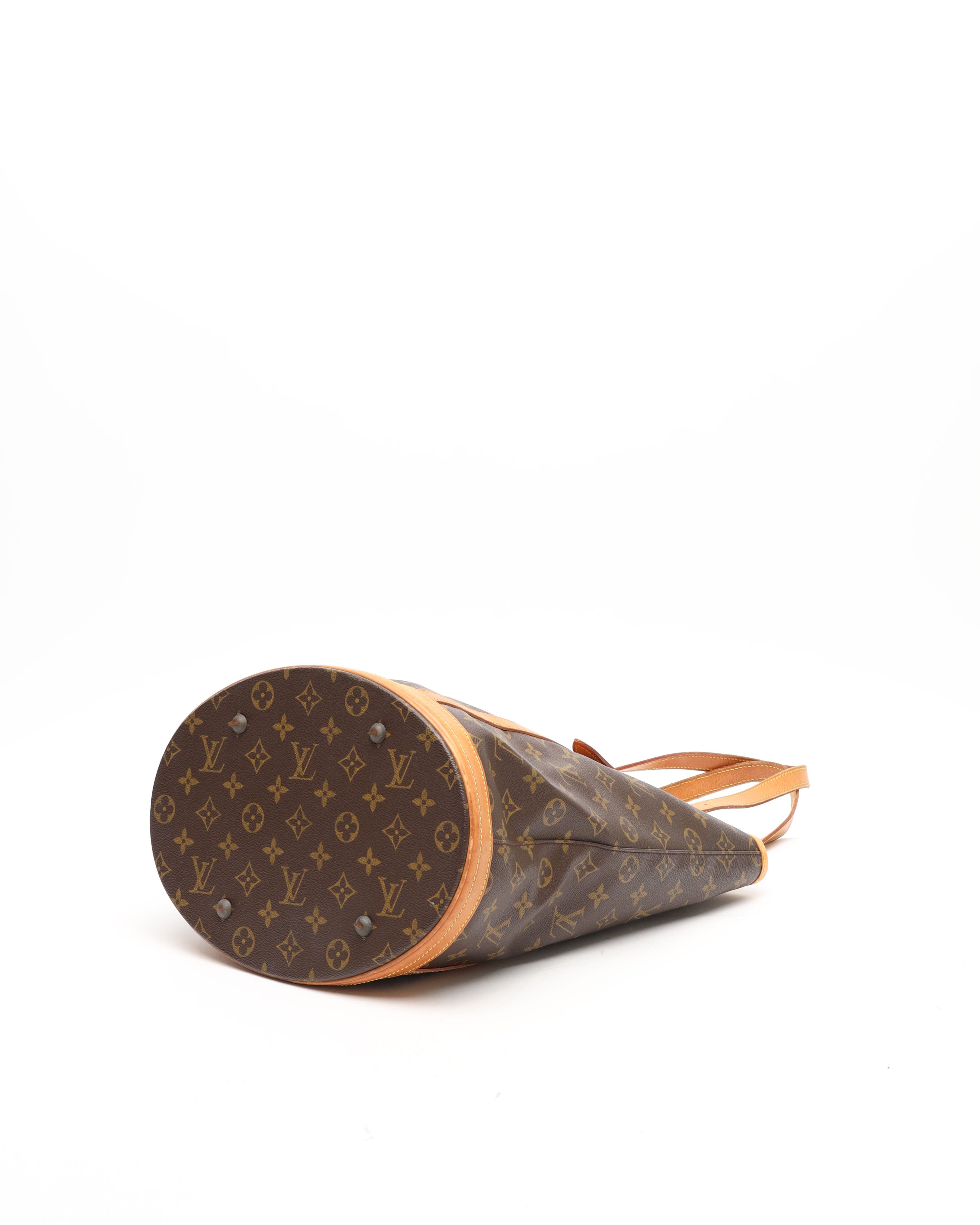 Pre-owned Louis Vuitton Monogram Bucket Gm Bag