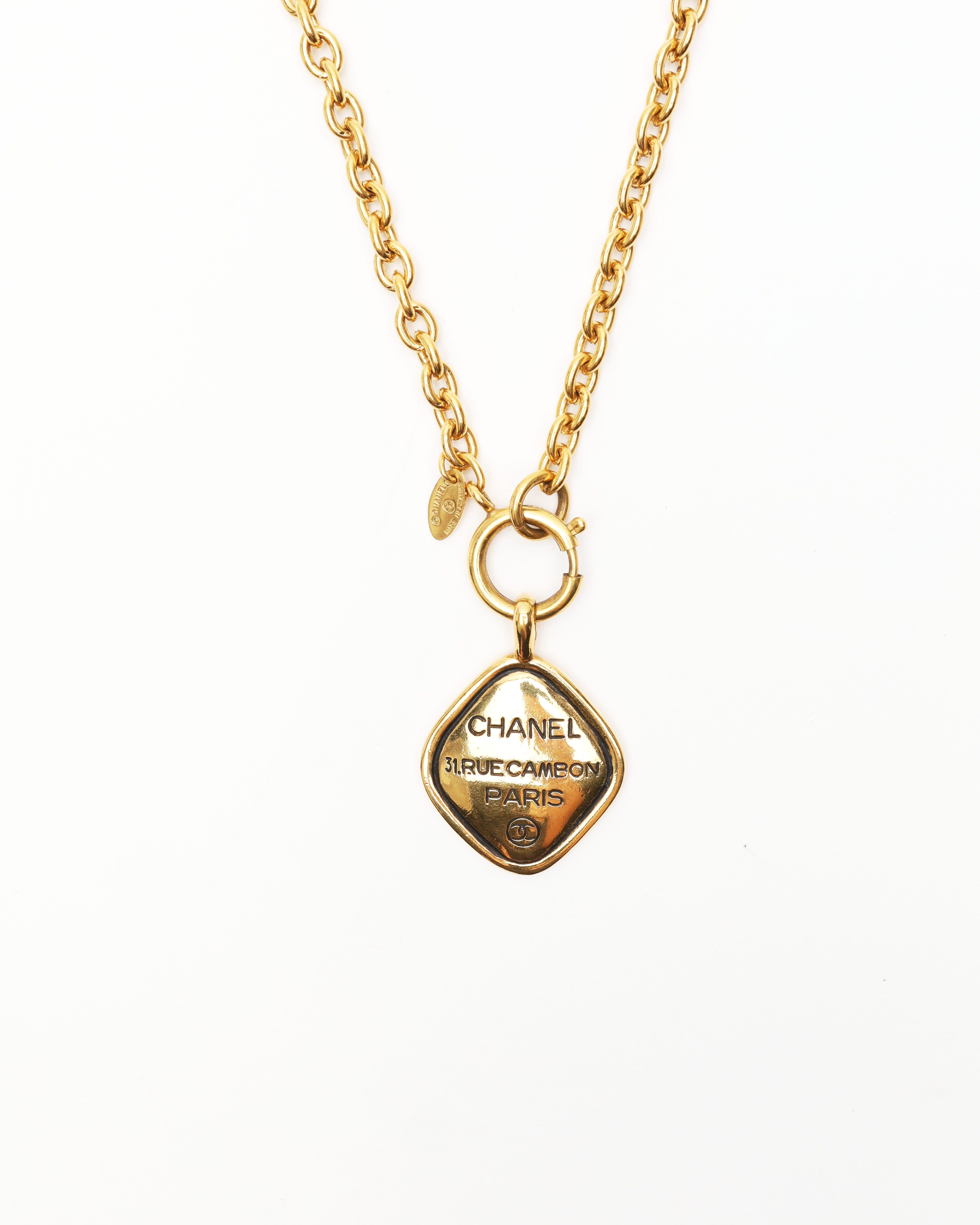 Pre-owned Chanel 31 Rue Cambon Gold Necklace