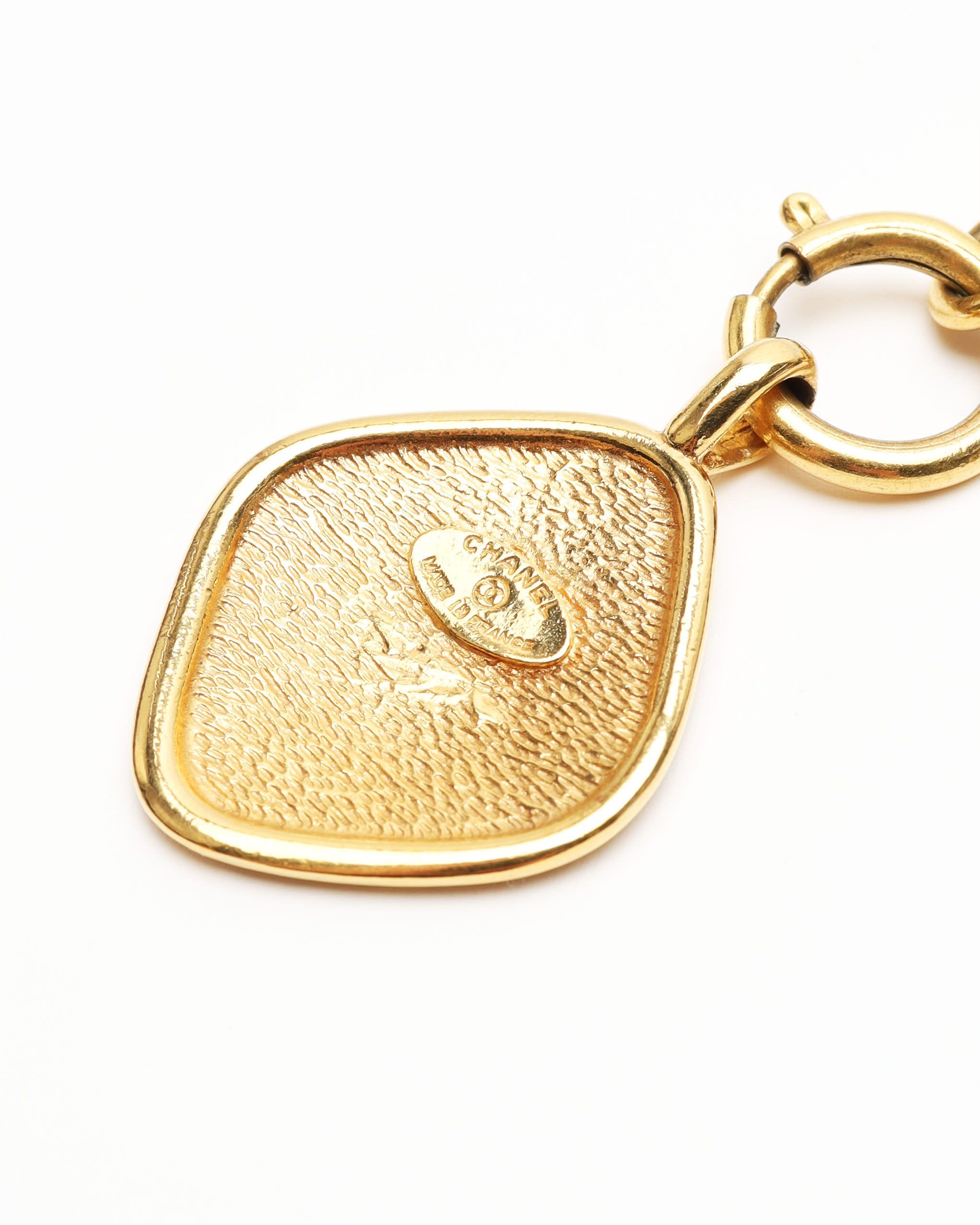 Pre-owned Chanel 31 Rue Cambon Gold Necklace