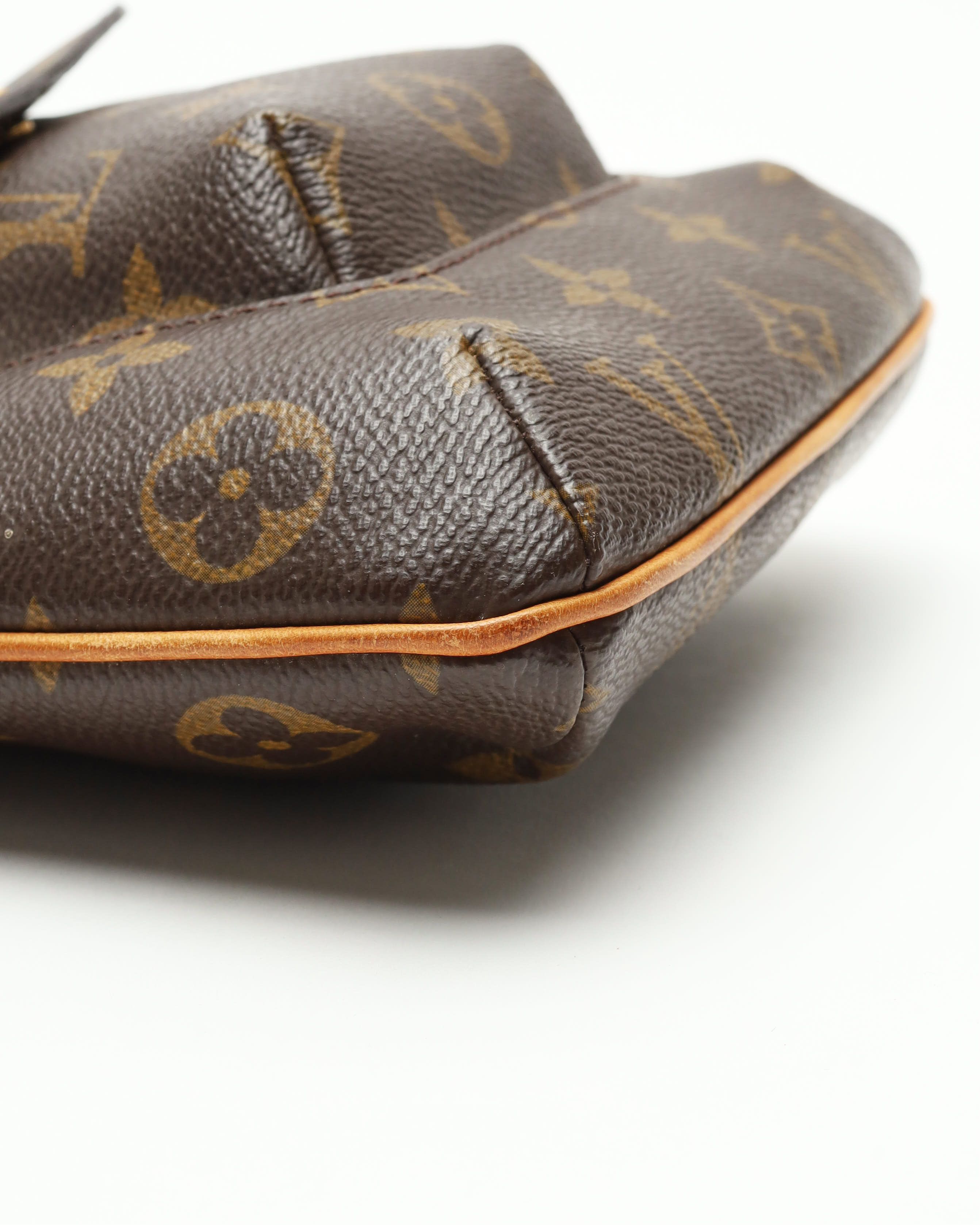 Pre-owned Louis Vuitton Monogram Partition Pochette Bag