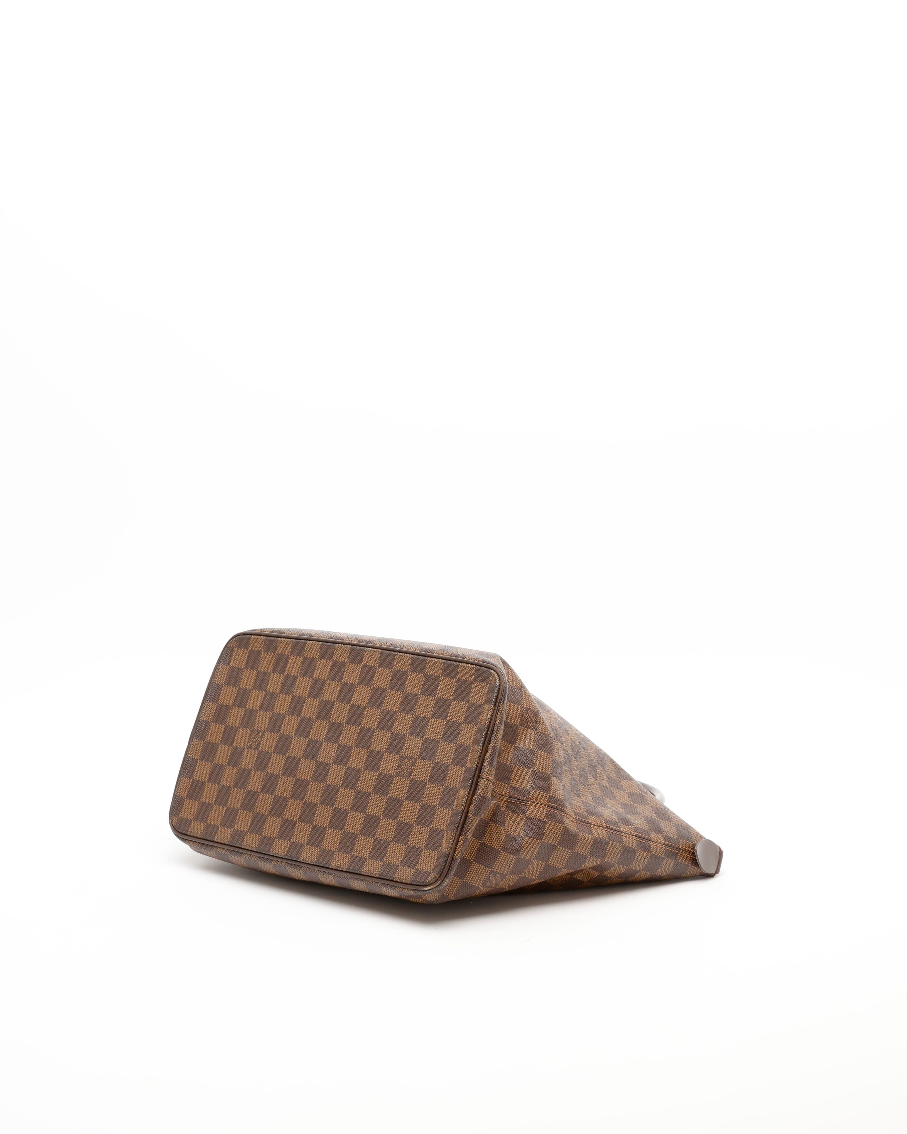Pre-owned Louis Vuitton Damier Saleya Mm Bag