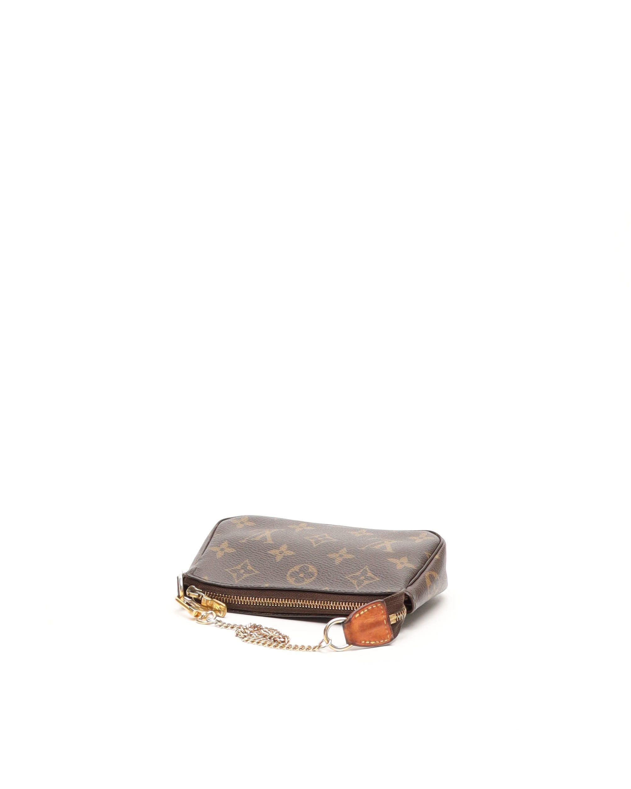 Pre-owned Louis Vuitton Monogram Mini Pochette Accessories Bag