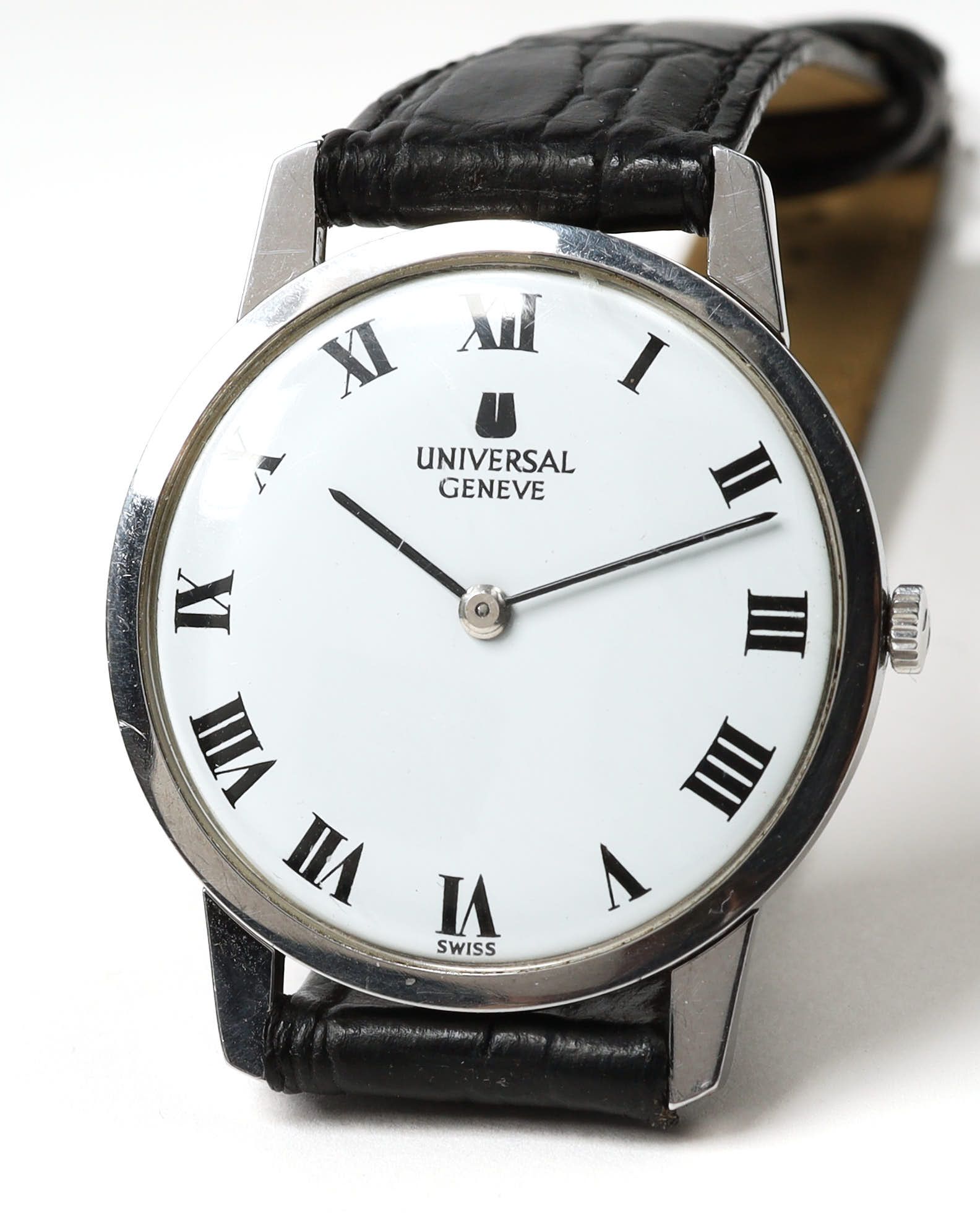 Universal Geneve Universal Genève White Shadow 35mm Ref 842101 Watch