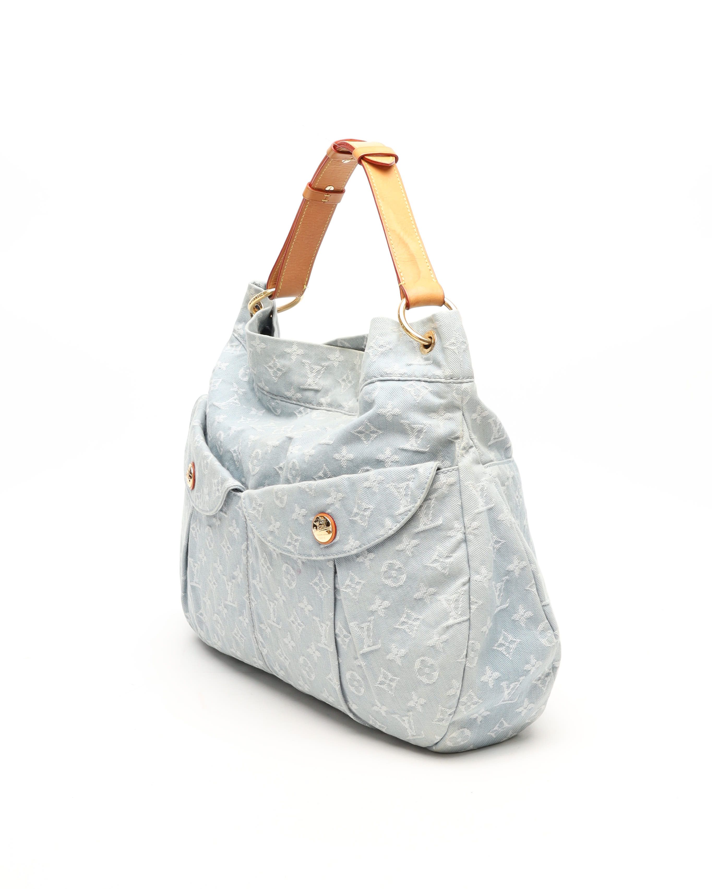 Pre-owned Louis Vuitton Monogram Denim Daily Gm Bag