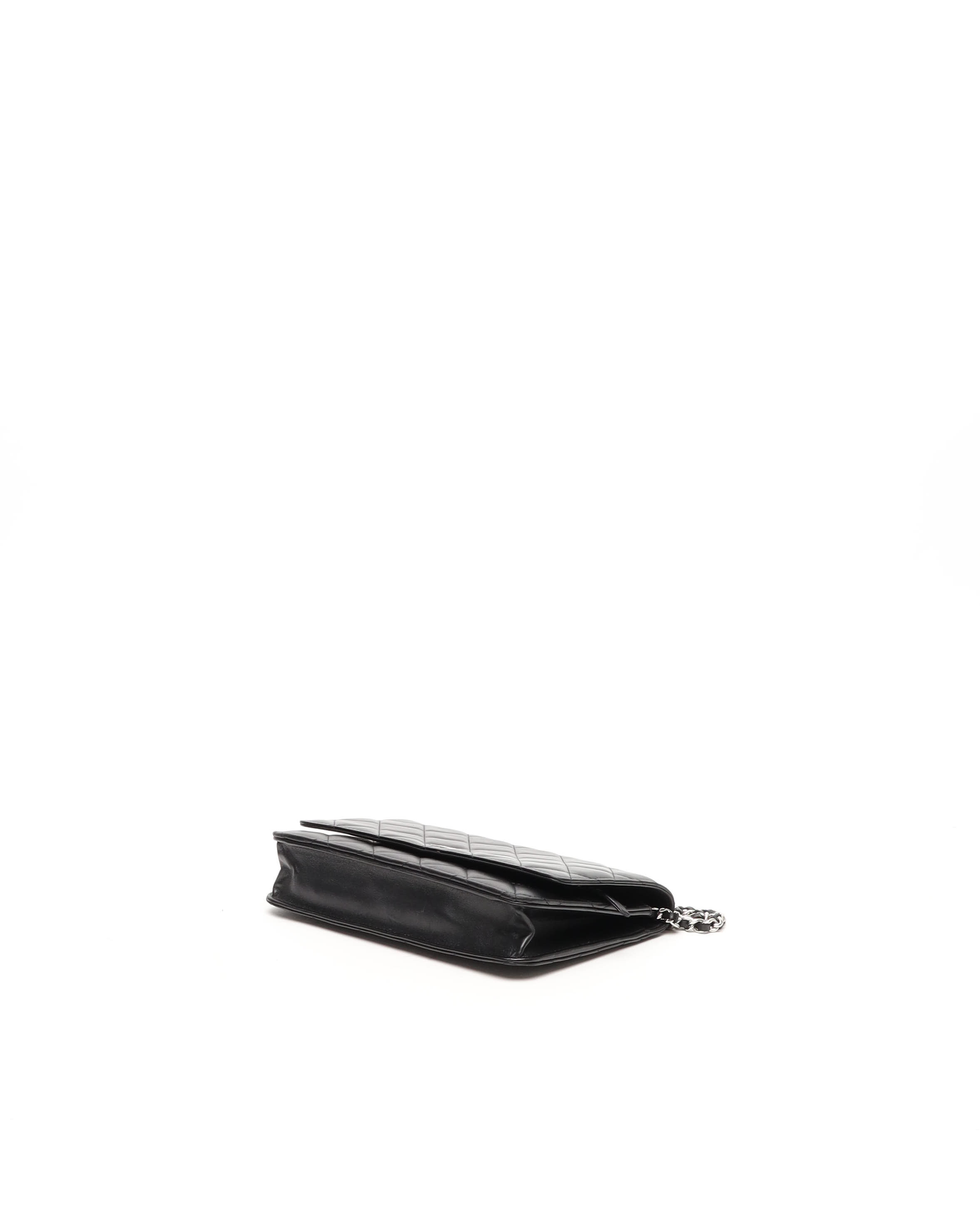 Pre-owned Chanel Classic Wallet On Chain Bag