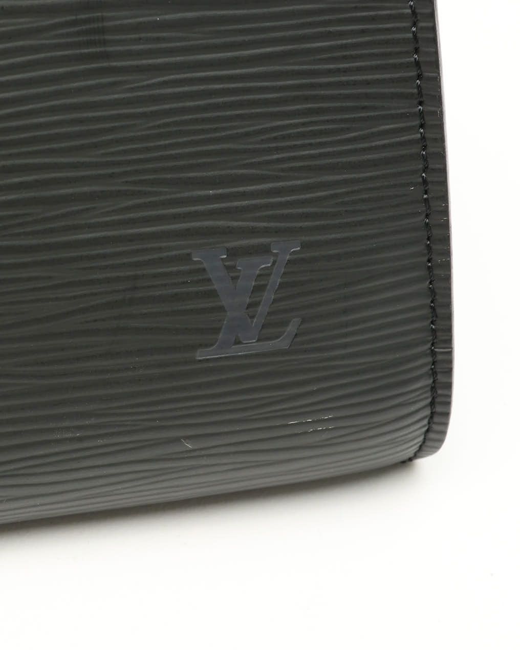 Pre-owned Louis Vuitton Epi Pochette Accessoires Bag