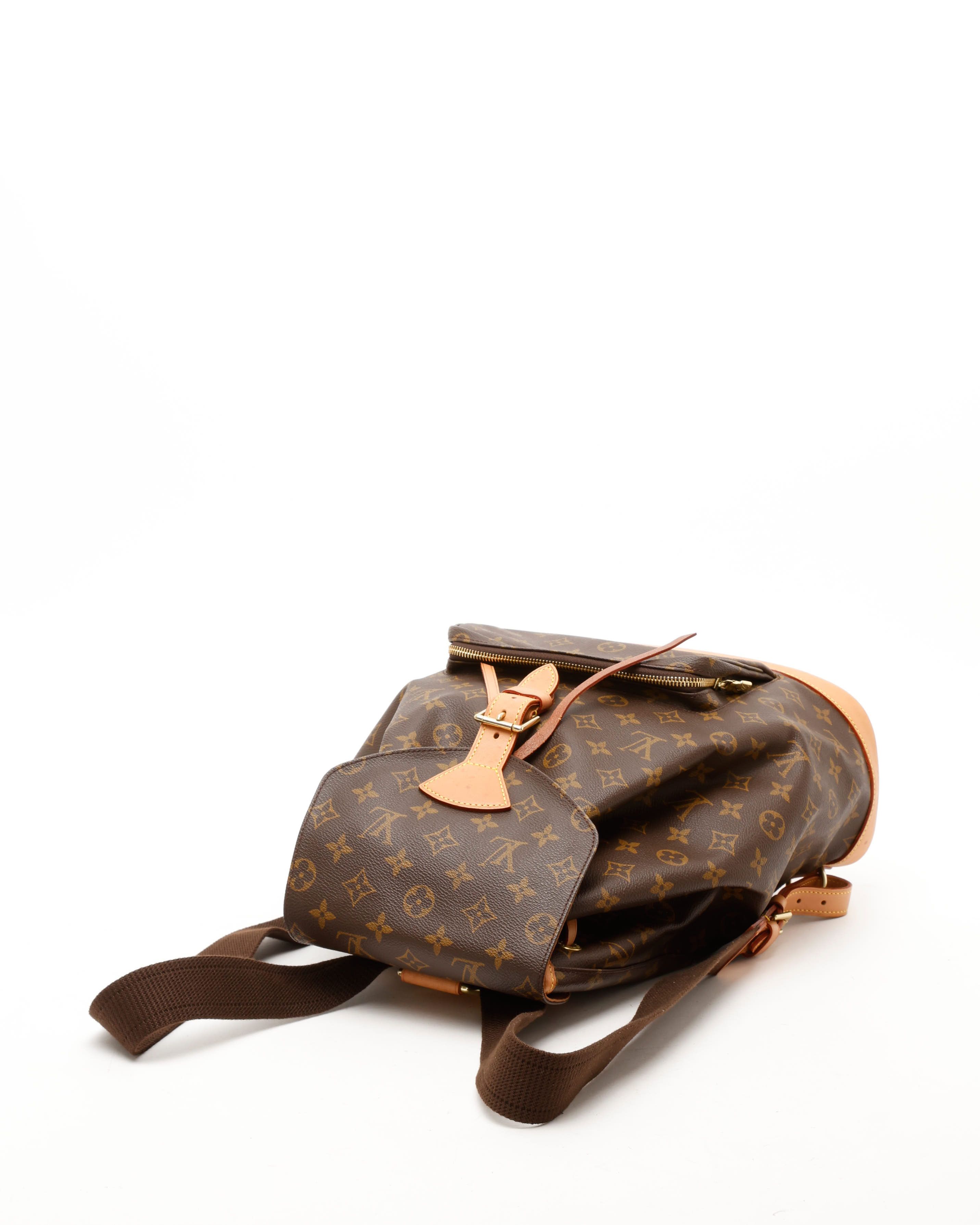 Pre-owned Louis Vuitton Monogram Montsouris Gm Backpack