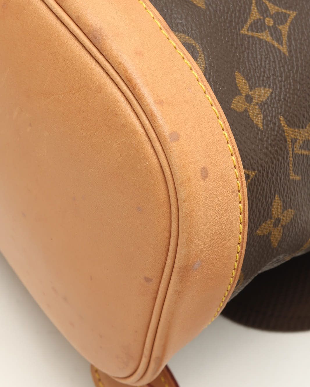 Pre-owned Louis Vuitton Monogram Montsouris Gm Backpack