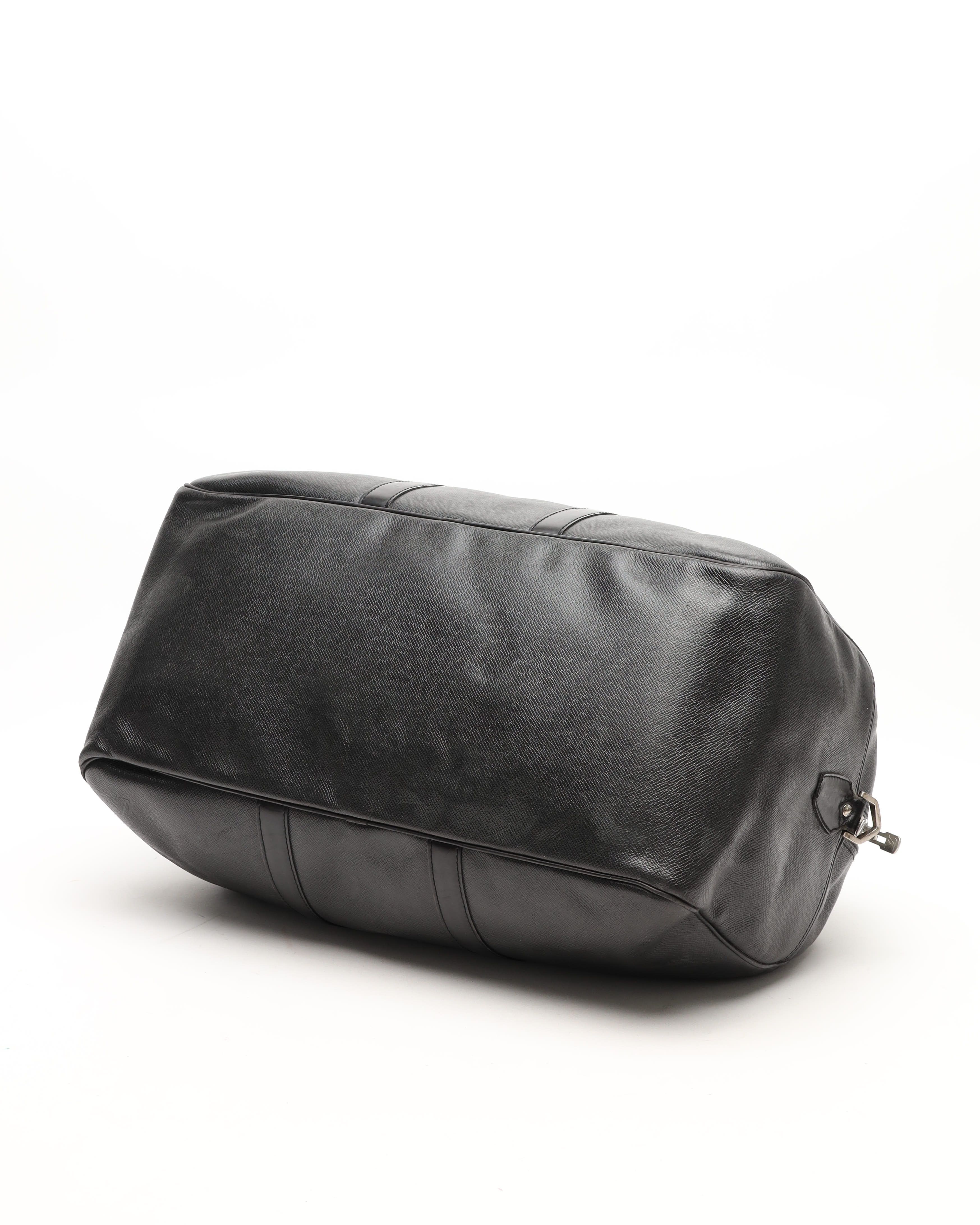 Pre-owned Louis Vuitton Taiga Kendall Pm Weekend Bag