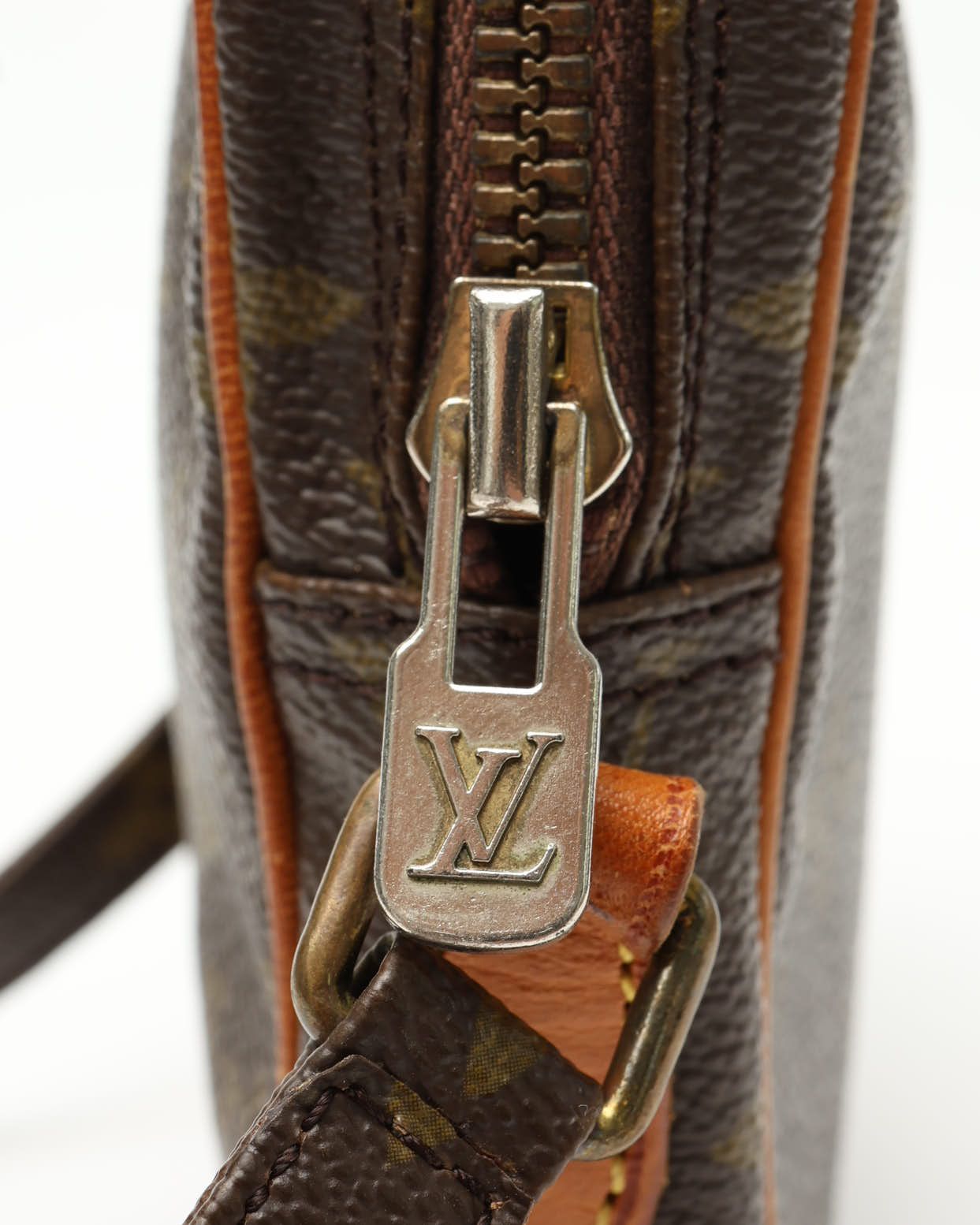 Pre-owned Louis Vuitton Danube Mini Crossbody Bag