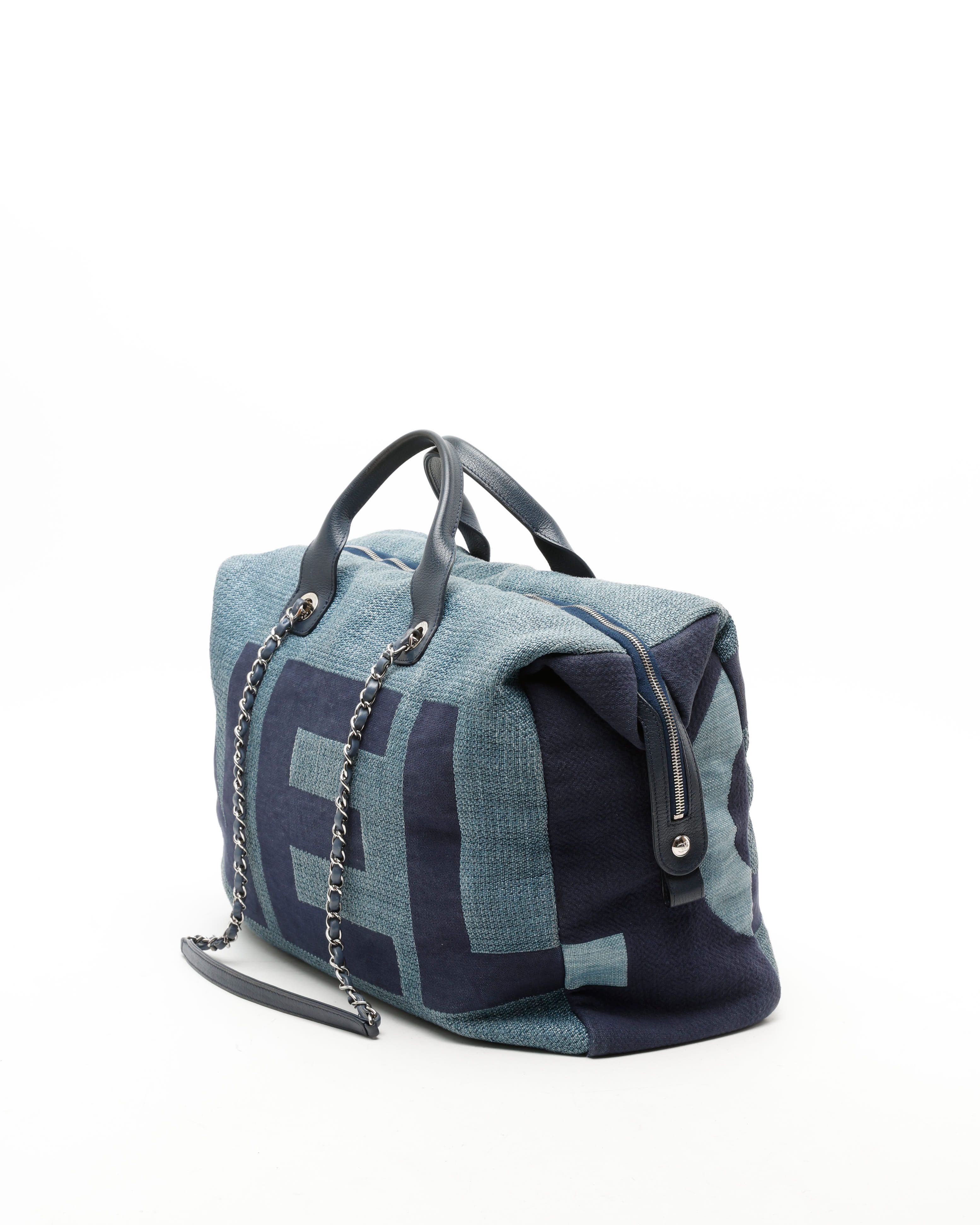 Pre-owned Chanel Cc Maxi Bowling Bag