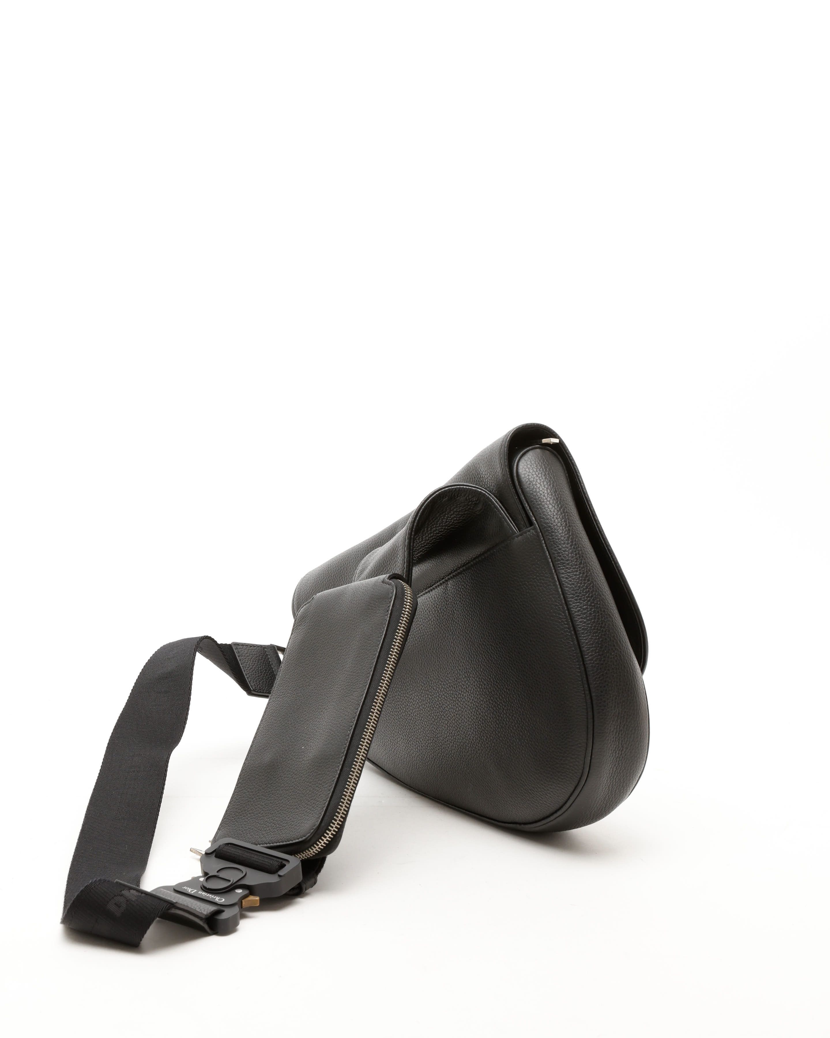 Dior Christian  Homme Saddle Bag In Black