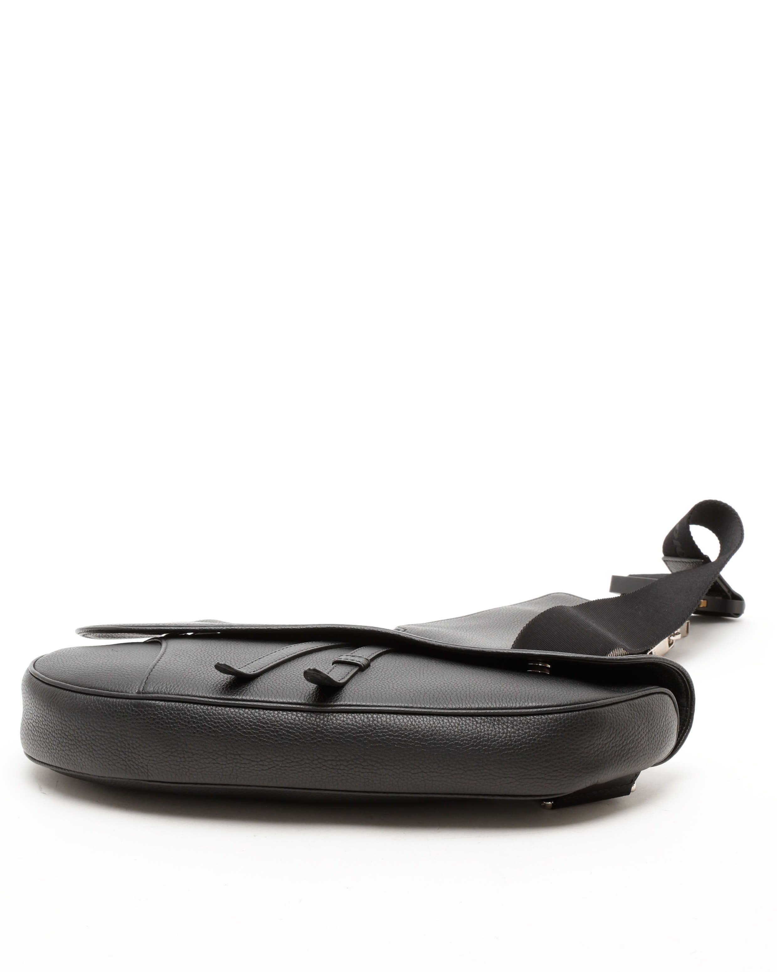 Dior Christian  Homme Saddle Bag In Black