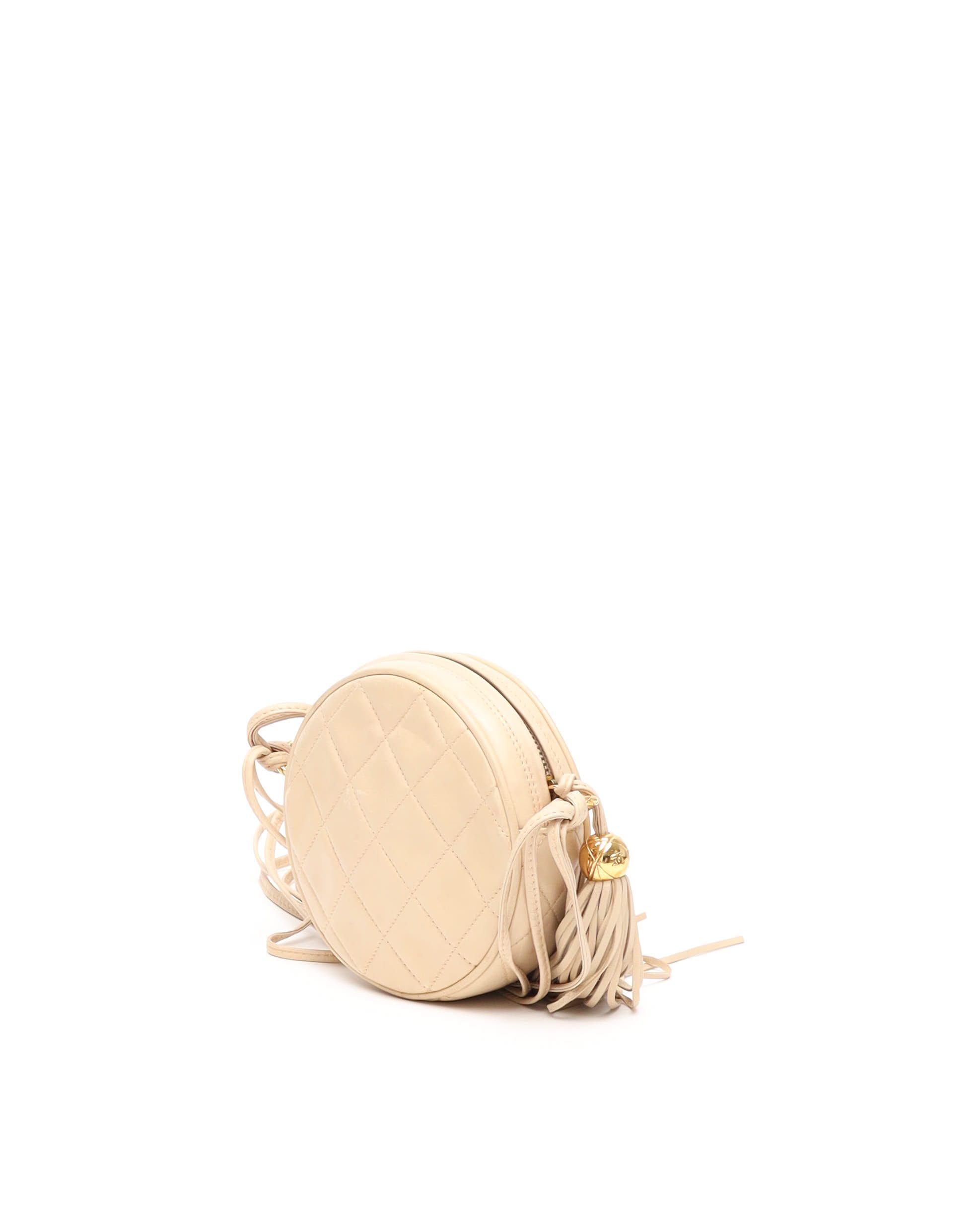 Pre-owned Chanel Cc Round Fringe Shoulder Bag In Sand