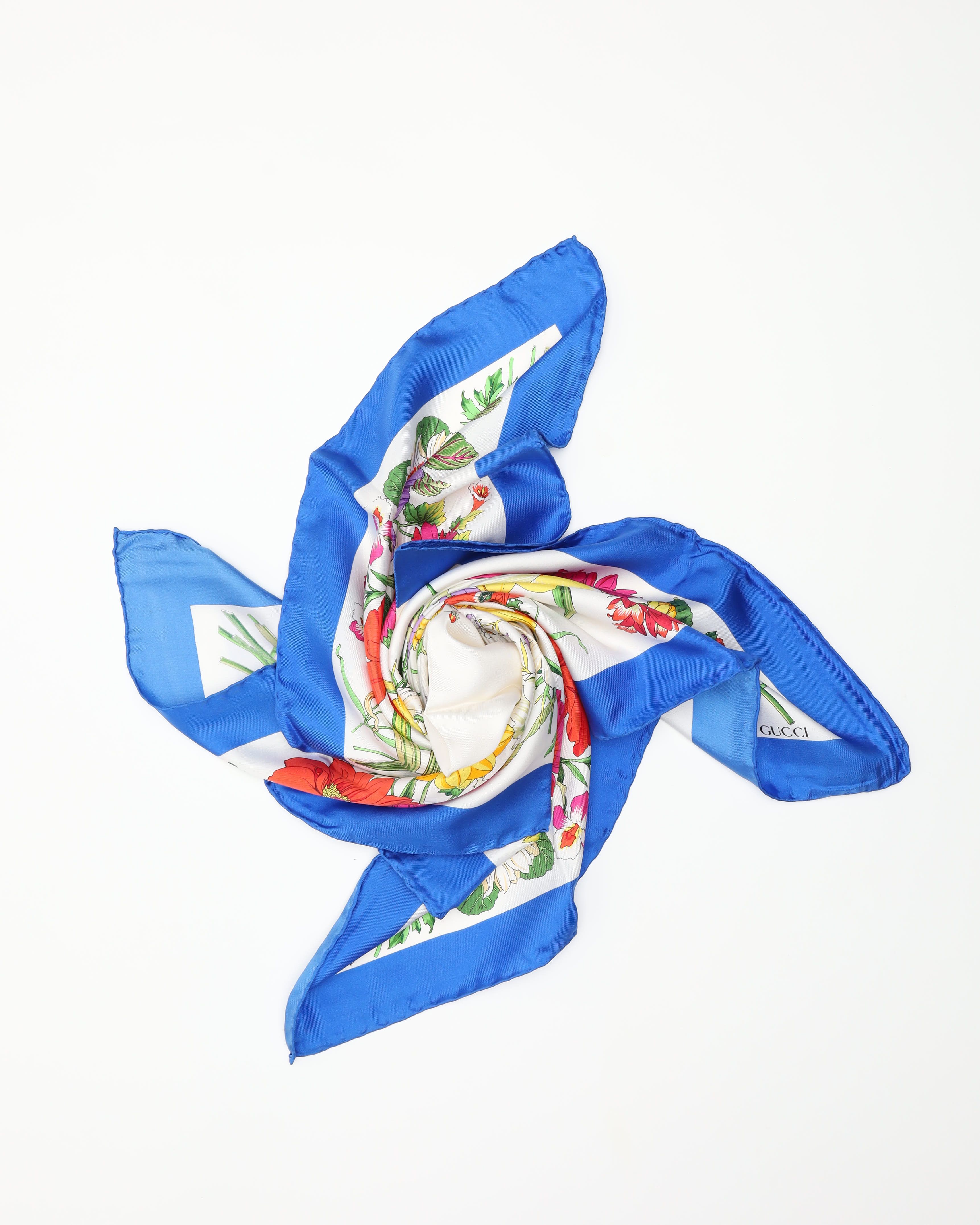 Gucci Floral Silk Scarf In Blue