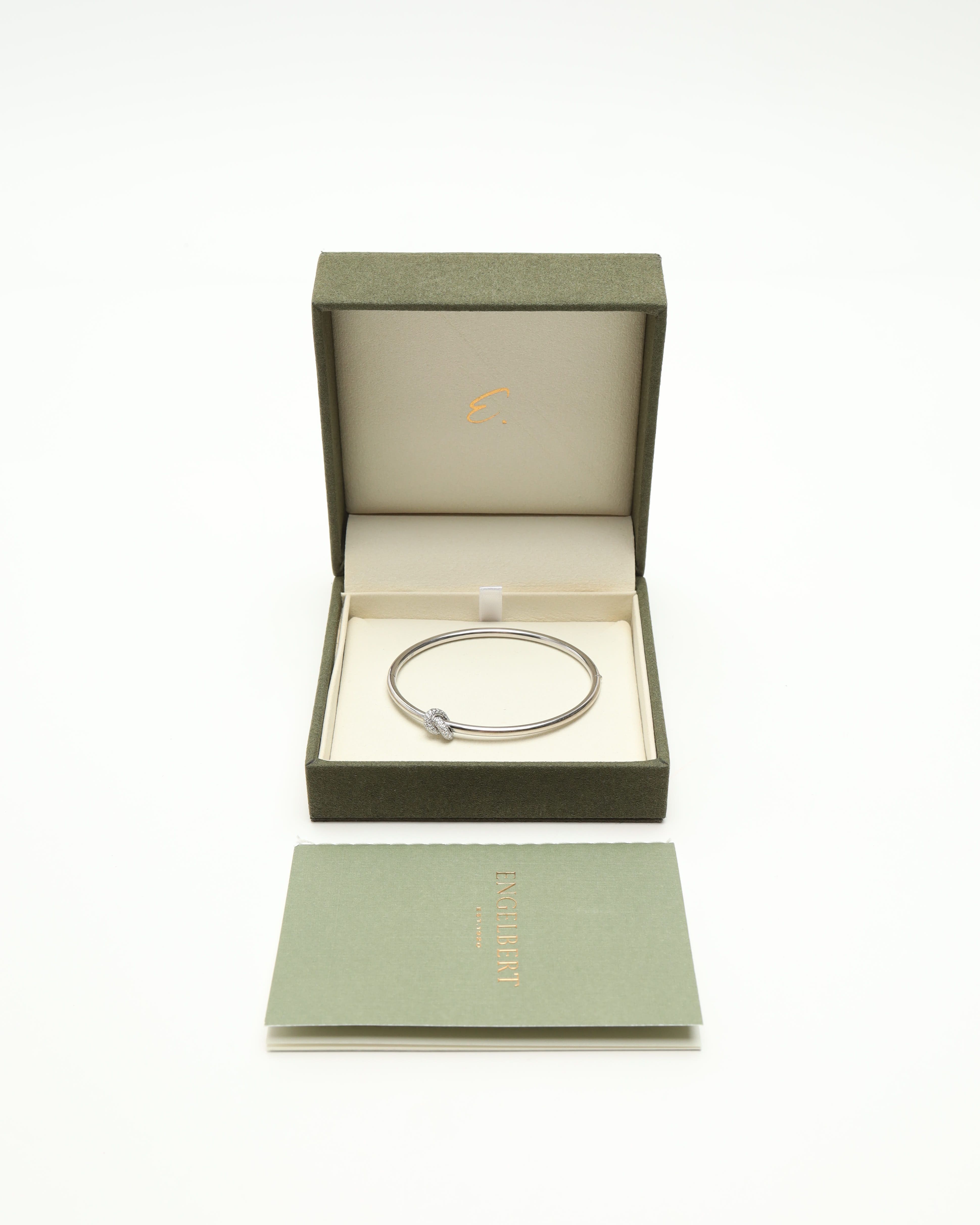 Engelbert The Legacy Knot Bangle With Diamonds In Silver