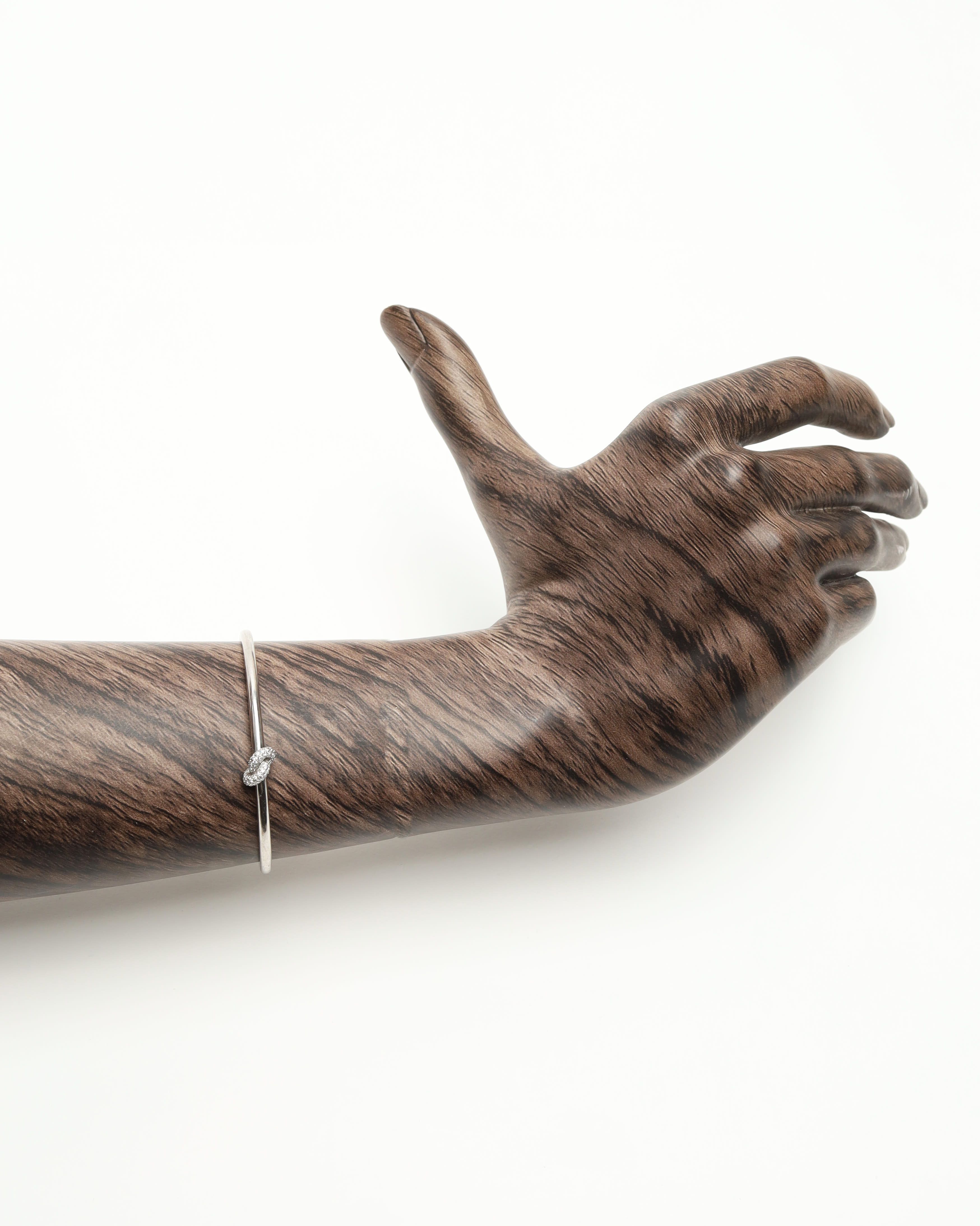 Engelbert The Legacy Knot Bangle With Diamonds In Silver