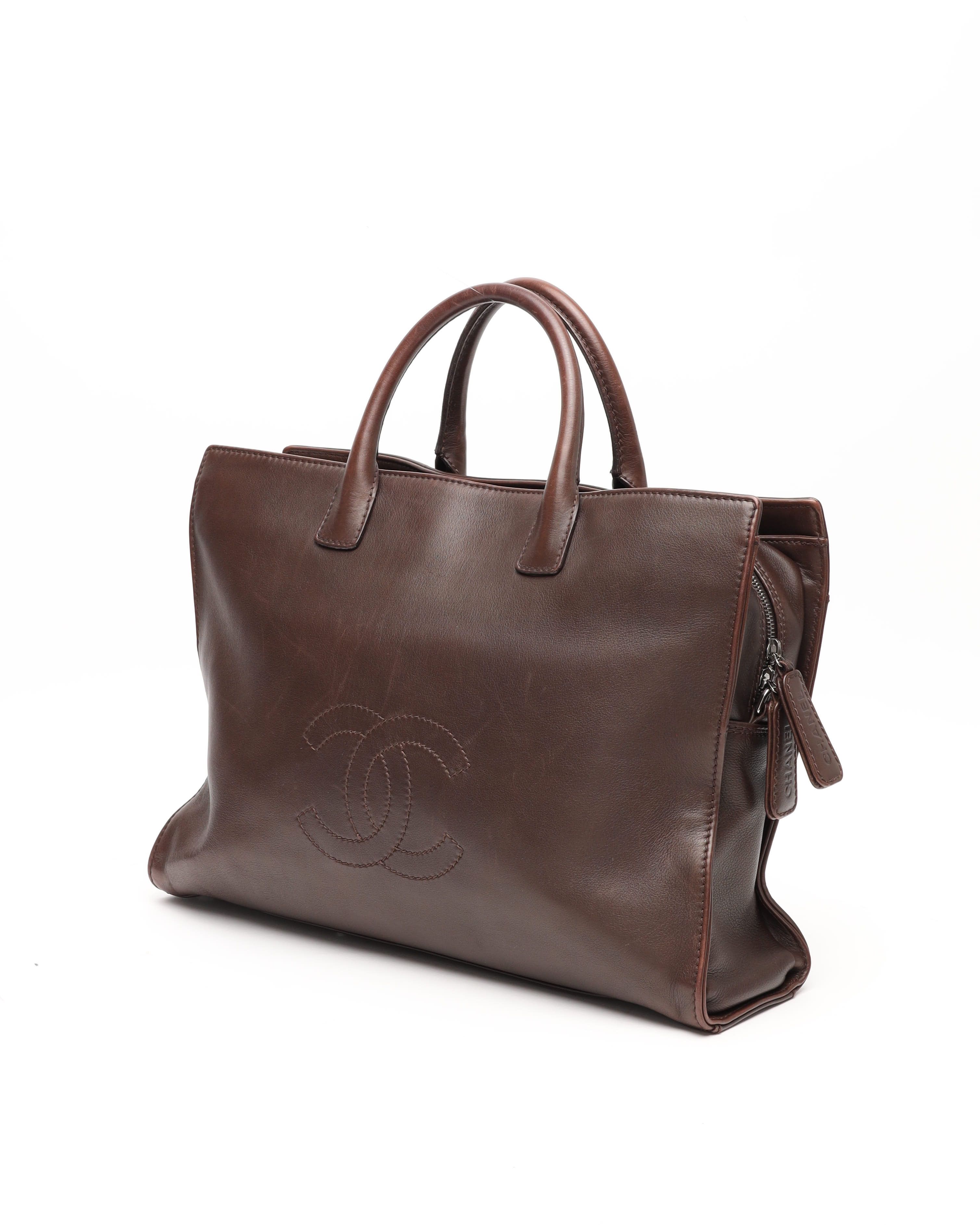Pre-owned Chanel Cc Tote Bag In Brown