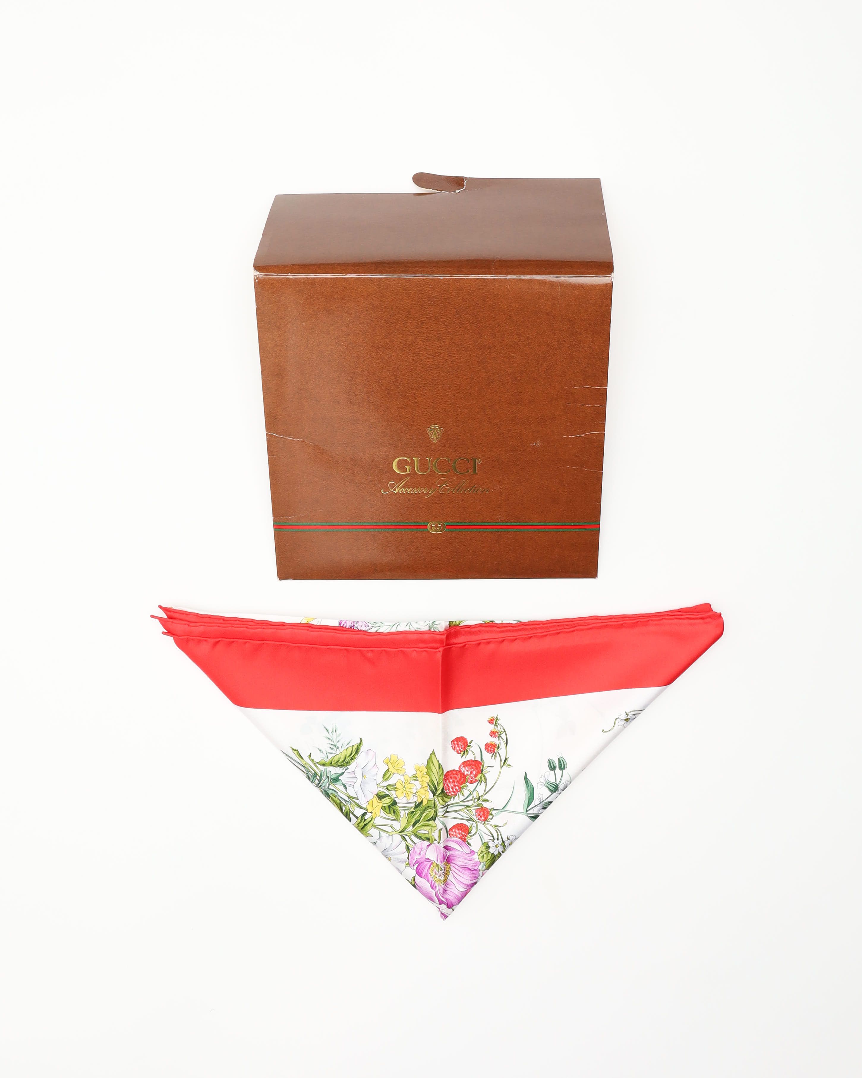 Gucci Floral Silk Scarf In Multi